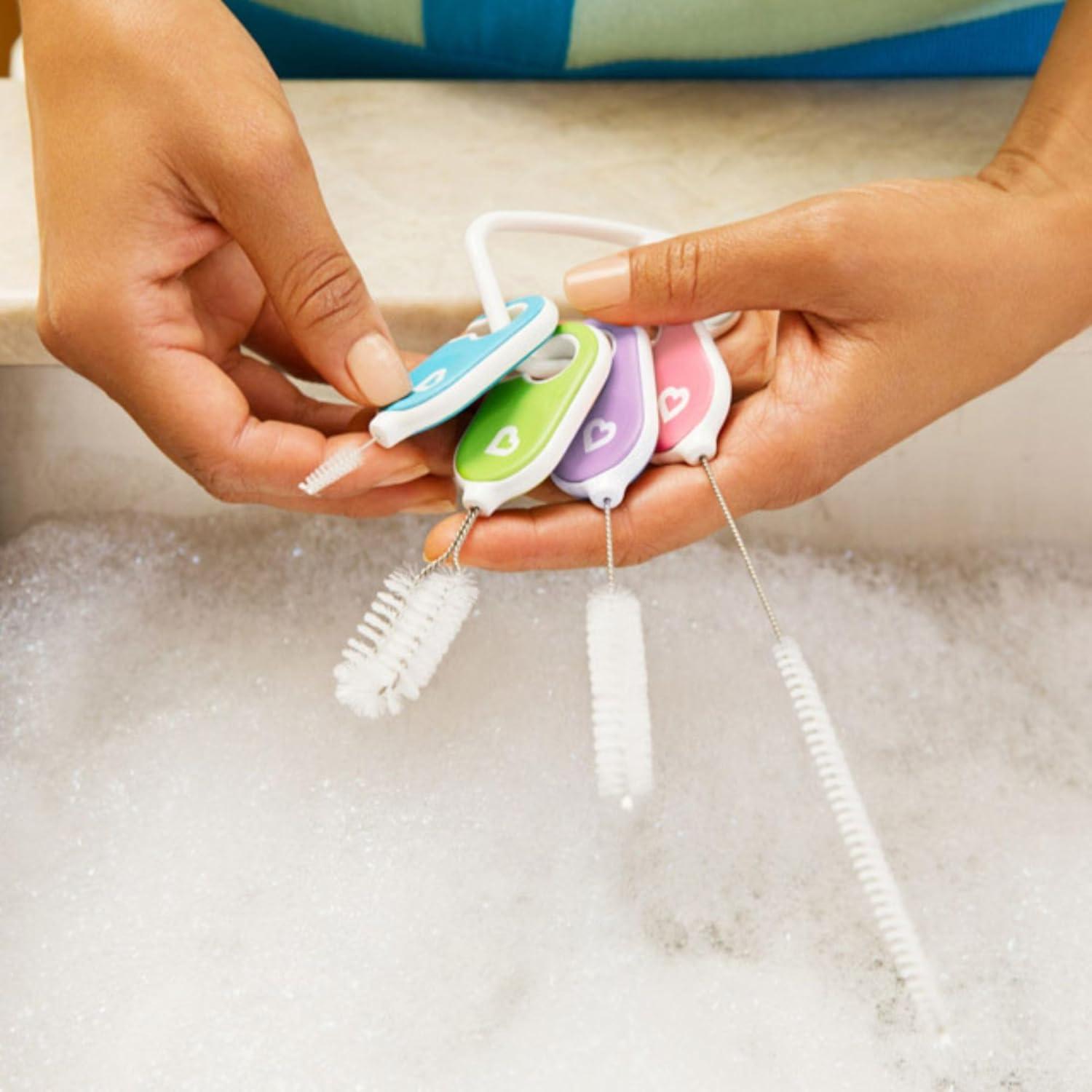 Juego de 4 cepillos de limpieza Munchkin para botellas y tazas