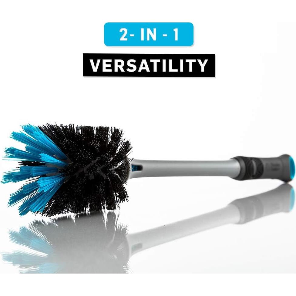 Cepillo de limpieza 2-en-1 BlenderBottle para botellas y popotes