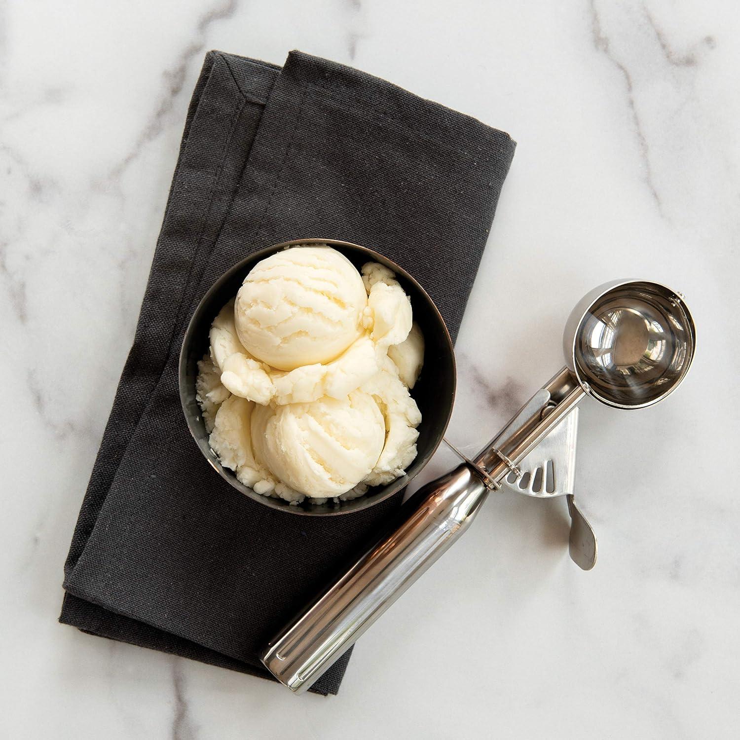 Cucharón para Galletas Grande Nordic Ware 3 Cucharadas Acero Inox