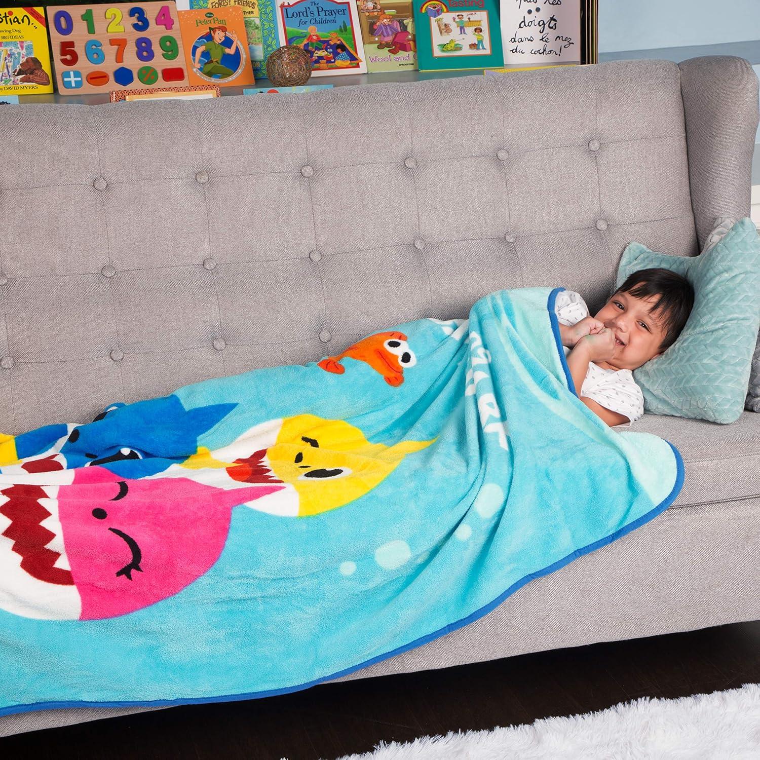 Cobertor Baby Shark Franco 116x152 cm Microfibra Suave