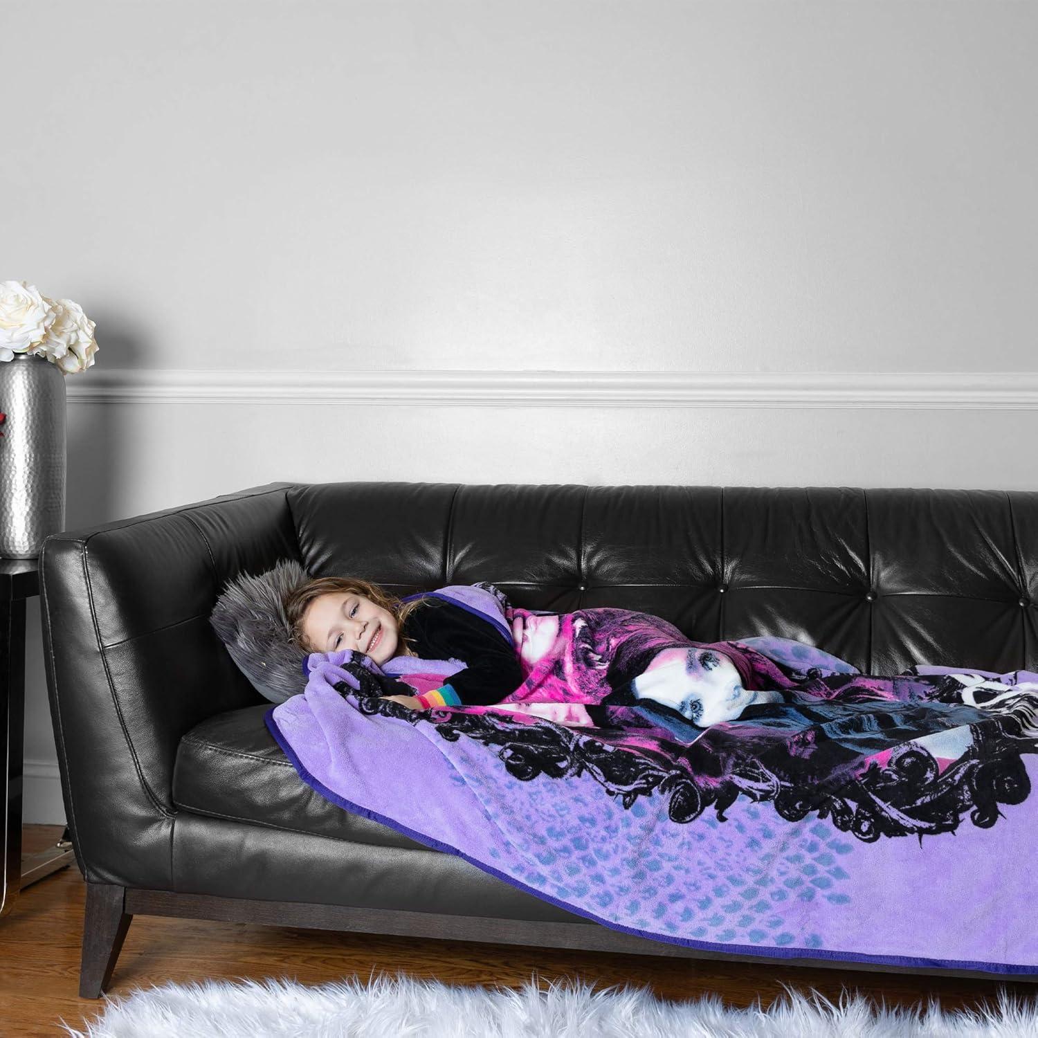 Cobertor Franco Disney Descendants 3 Micro Raschel 116x152 cm