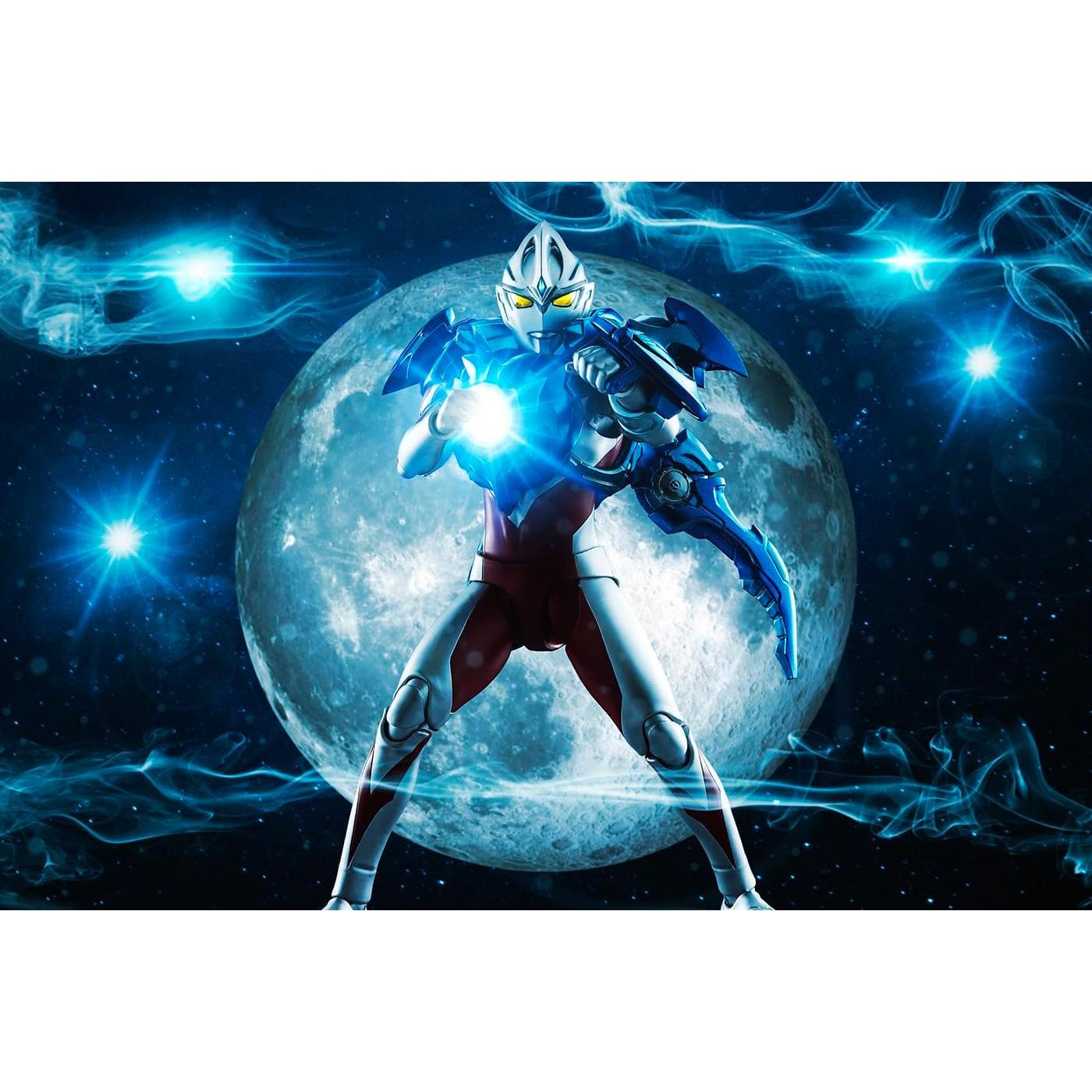 Figura S.H.Figuarts Ultraman Arc Armadura Luna Bandai