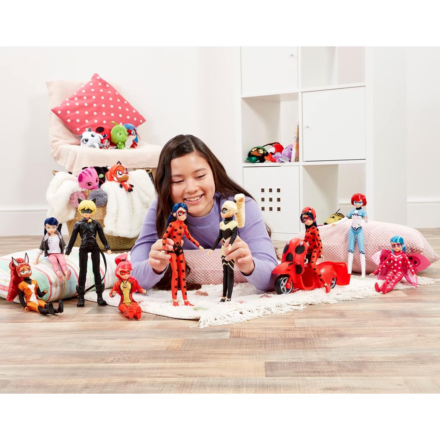 Muñeca Ladybug Marinette 26cm con Accesorios y Kwami