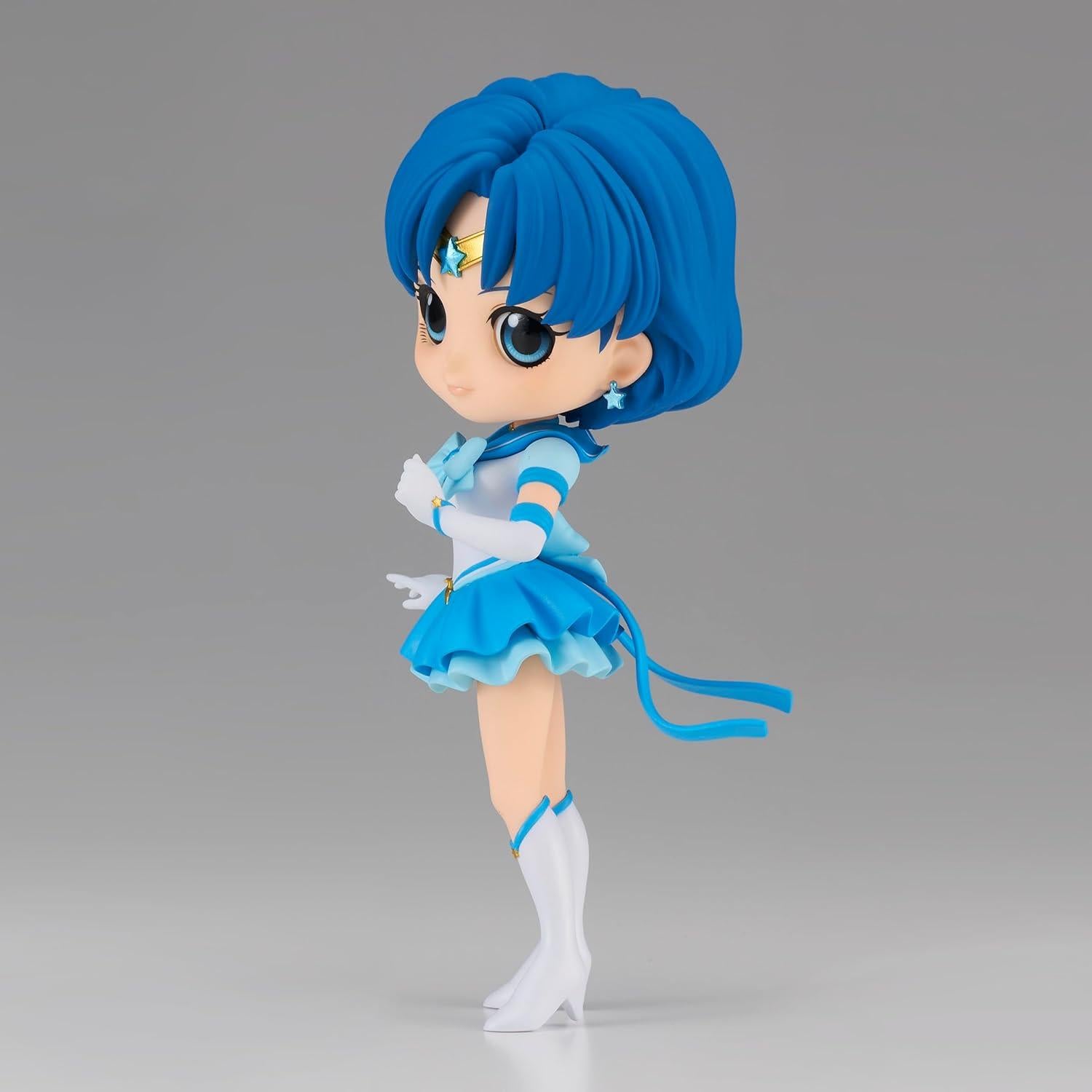 Figura Q Posket Sailor Mercury Eterna - Bandai 13.97 cm