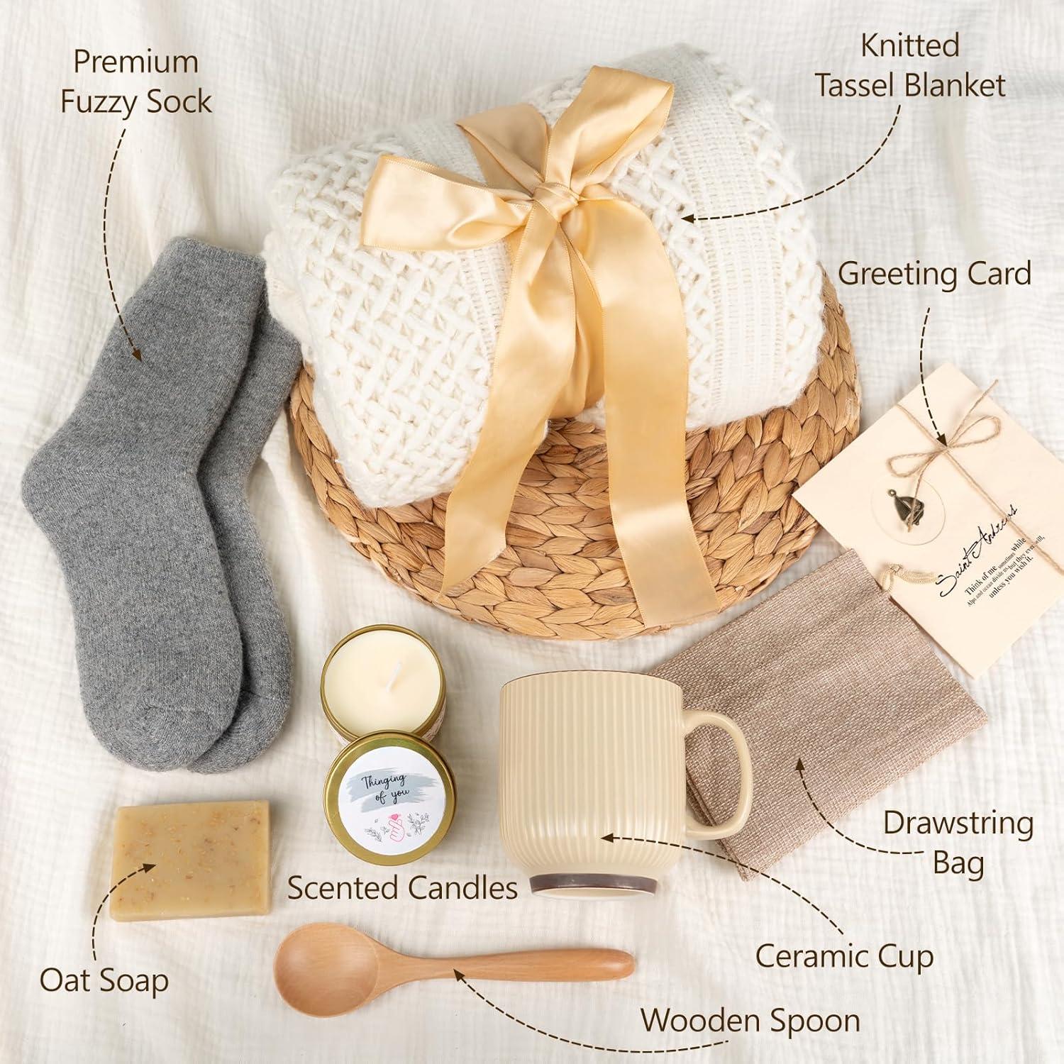 Set de Regalo de Mejoría para Mujeres GiftPeak - Manta, Taza, Vela