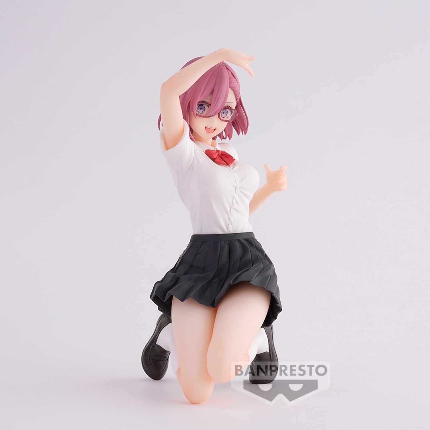 Figura Ririsa Amano Banpresto 13.97 cm Uniforme