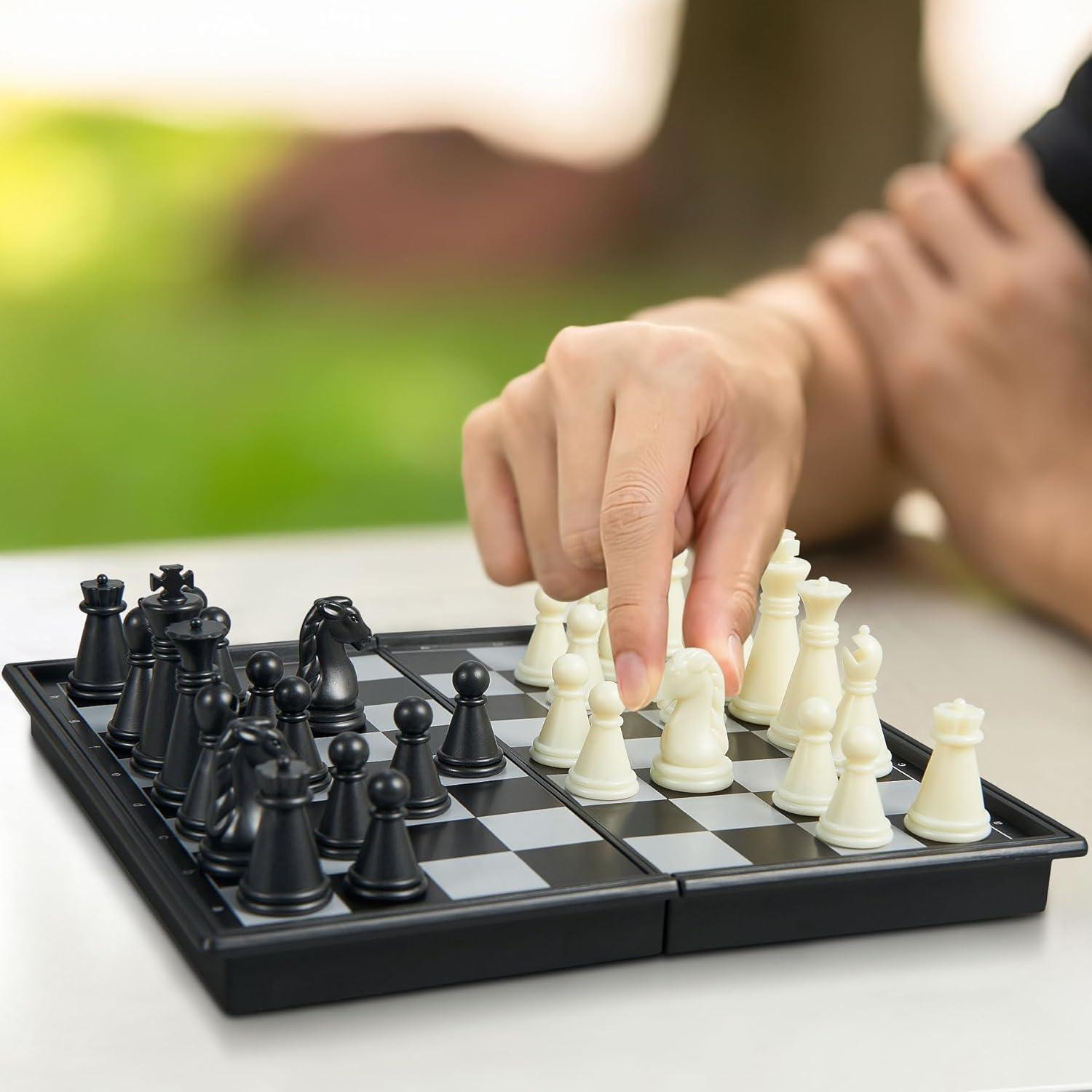 Mini Juego de Ajedrez Magnético Plegable GE001 13 cm Portátil