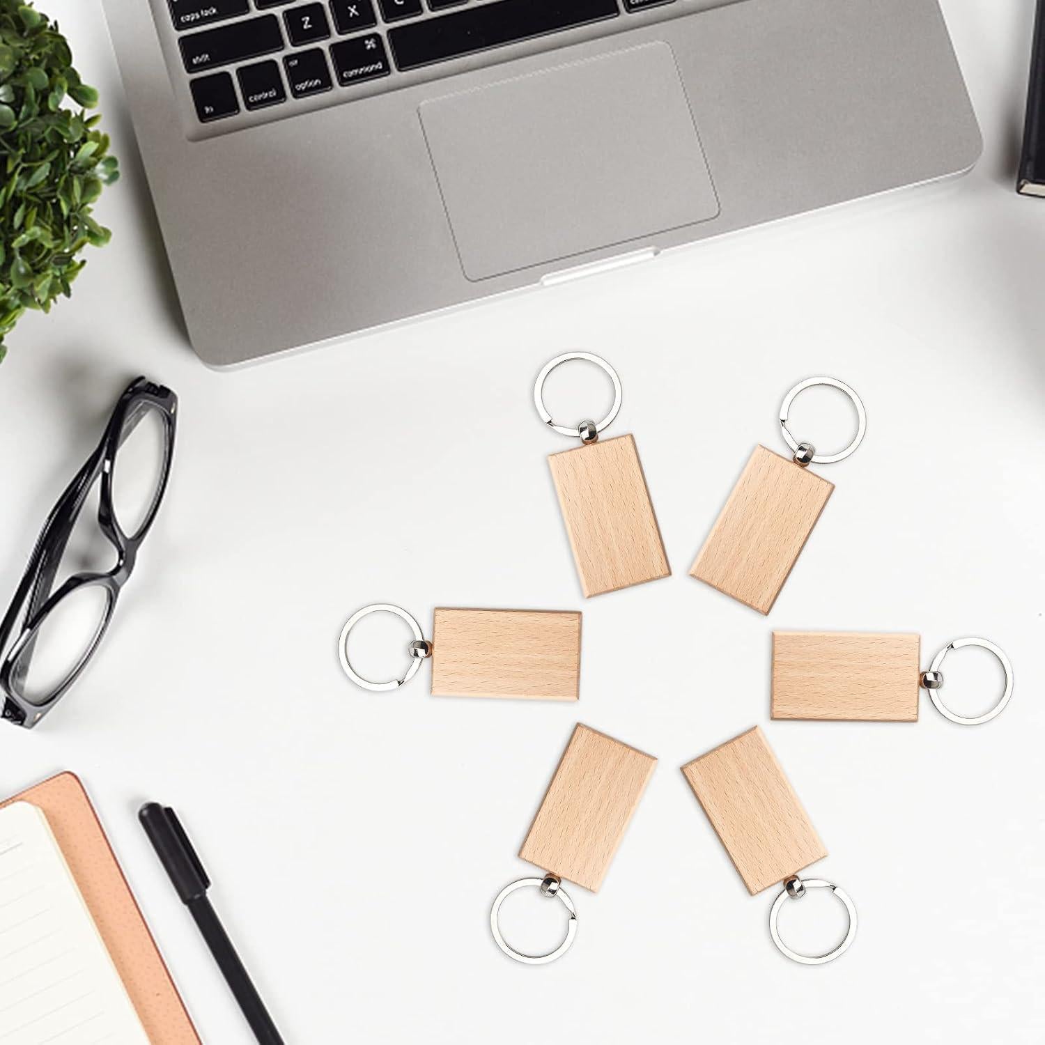 20 Llaveros de Madera en Blanco Fuceury 5.3x3.2cm DIY