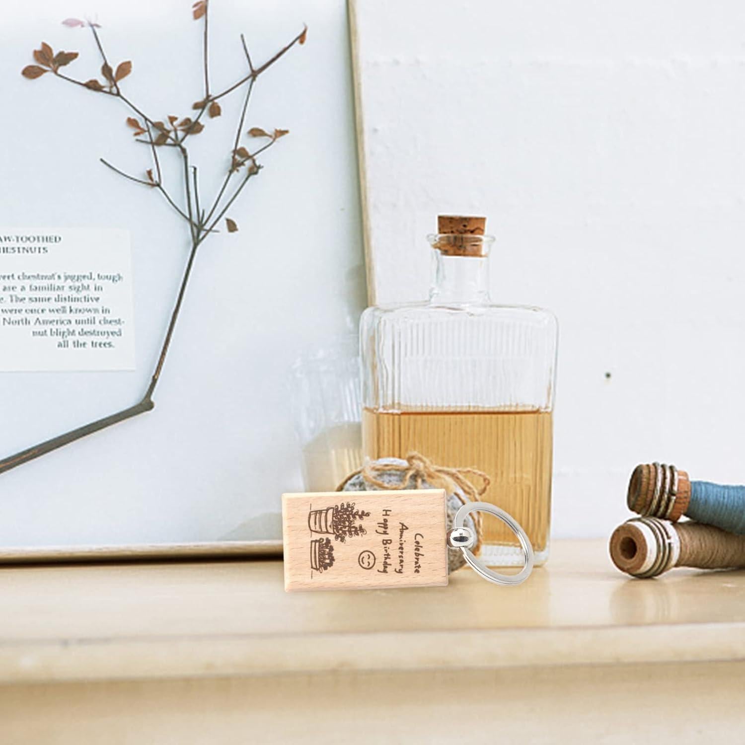 20 Llaveros de Madera en Blanco Fuceury 5.3x3.2cm DIY