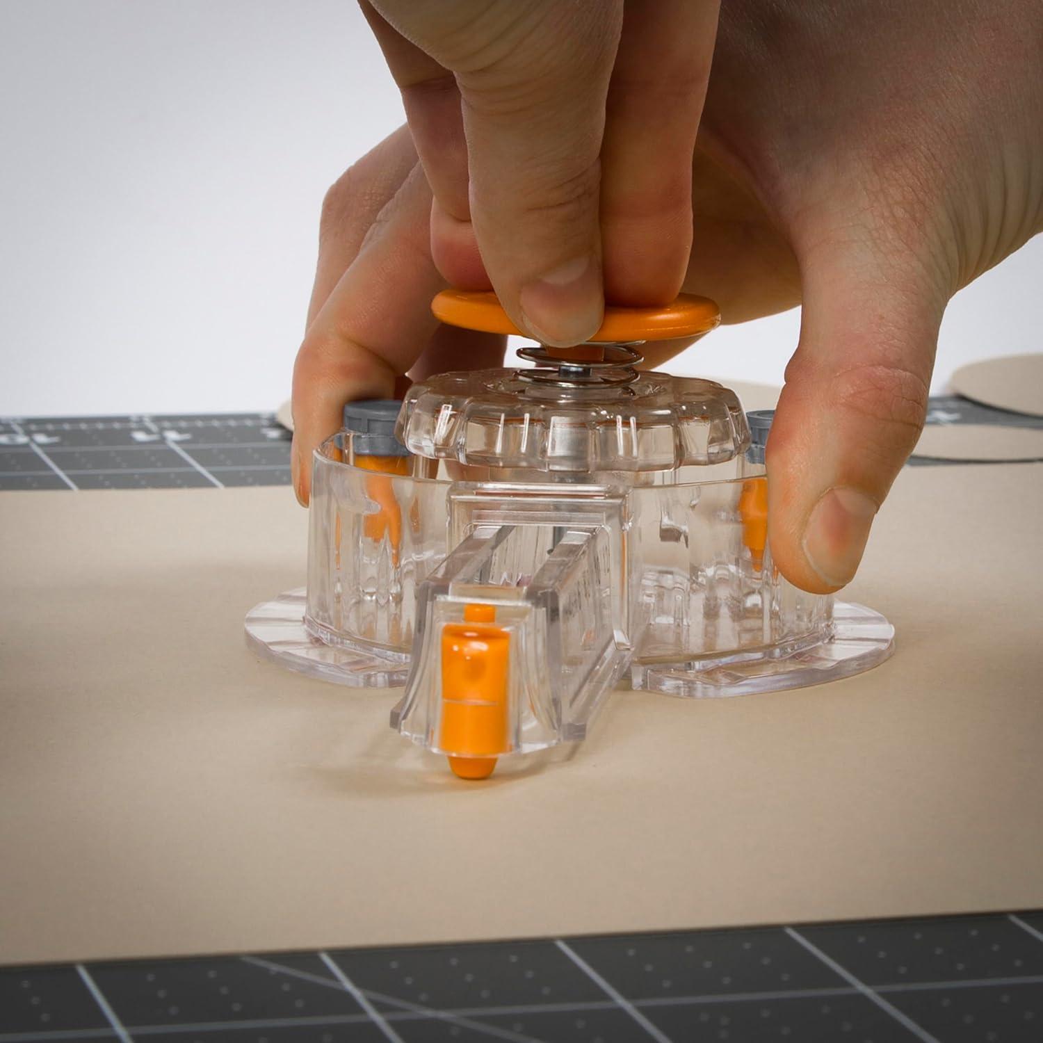 Cortador de Círculos Fiskars con 3 Cuchillas - 2.54 a 20.32 cm