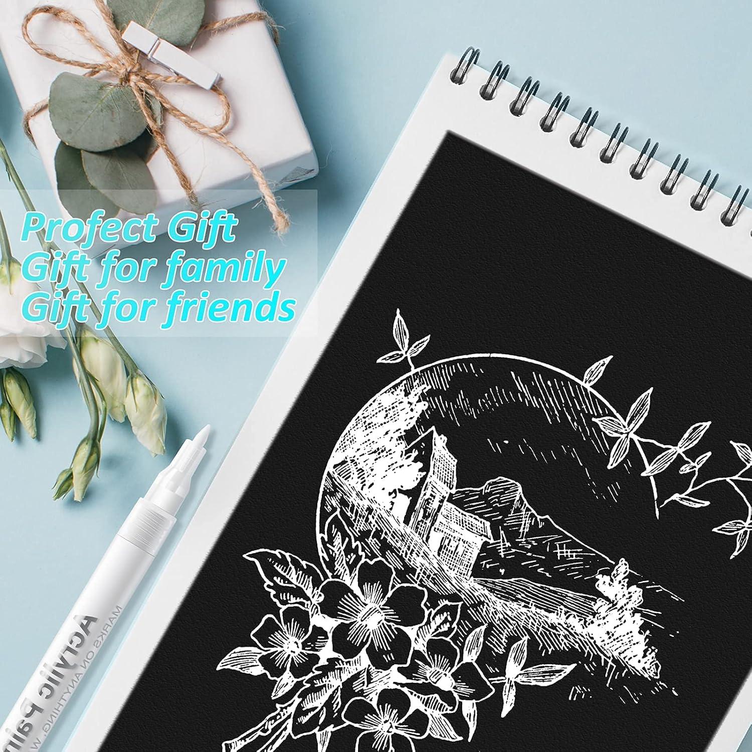 Marcadores de Pintura Acrílica Blanca AKARUED - 8 Unidades 0.7mm