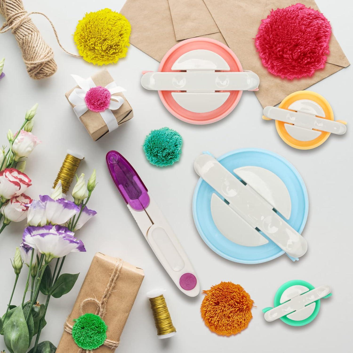 Juego de Hacedores de Pom Pom Hoedia con Tijeras - 4 Tamaños