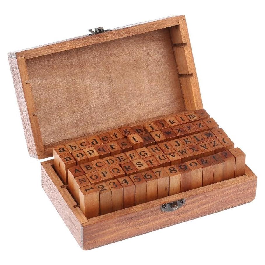 Set de 70 Sellos de Goma de Madera Letras y Números DIY