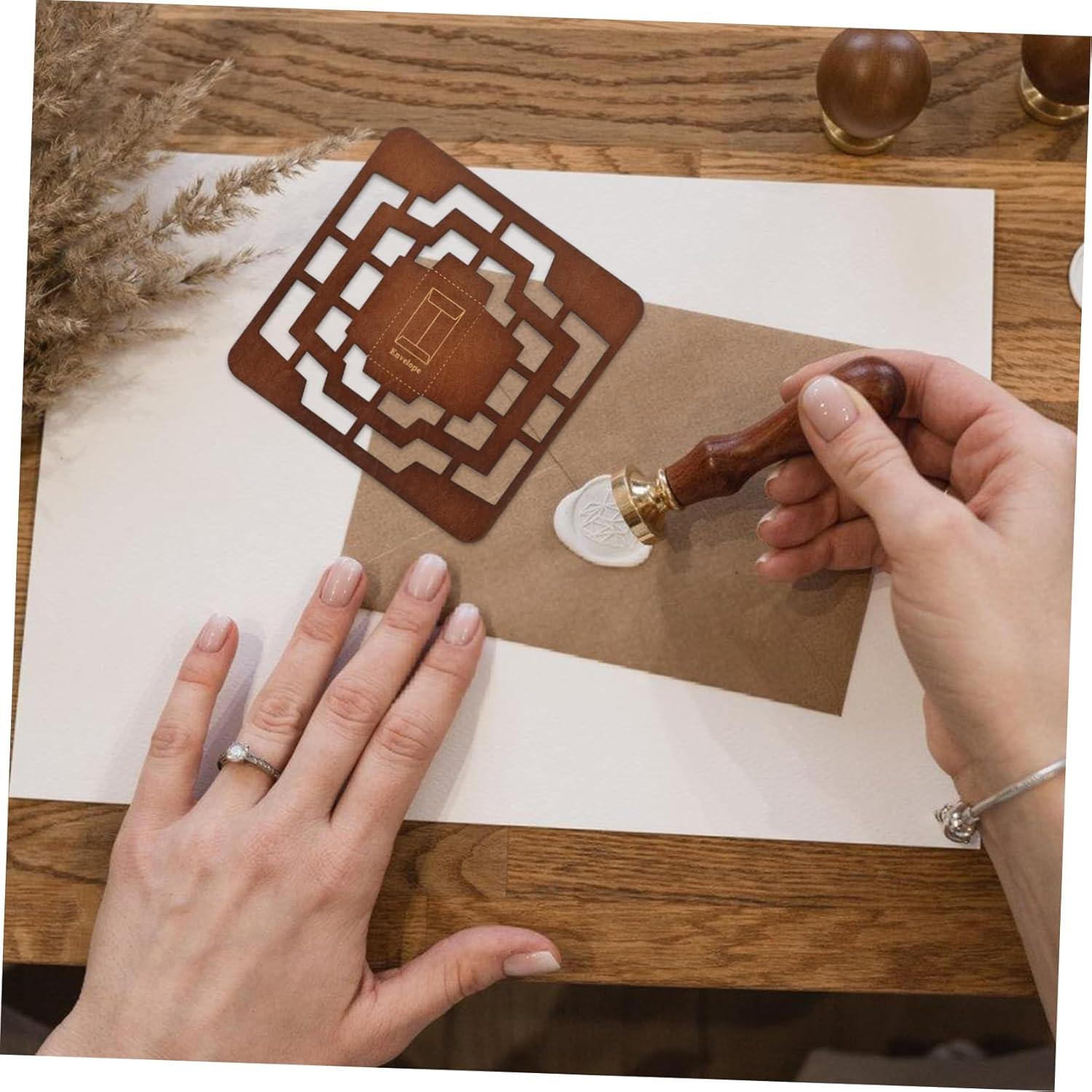 Plantilla de Sobre Vintage DOITOOL de Madera 14.2x14.2cm