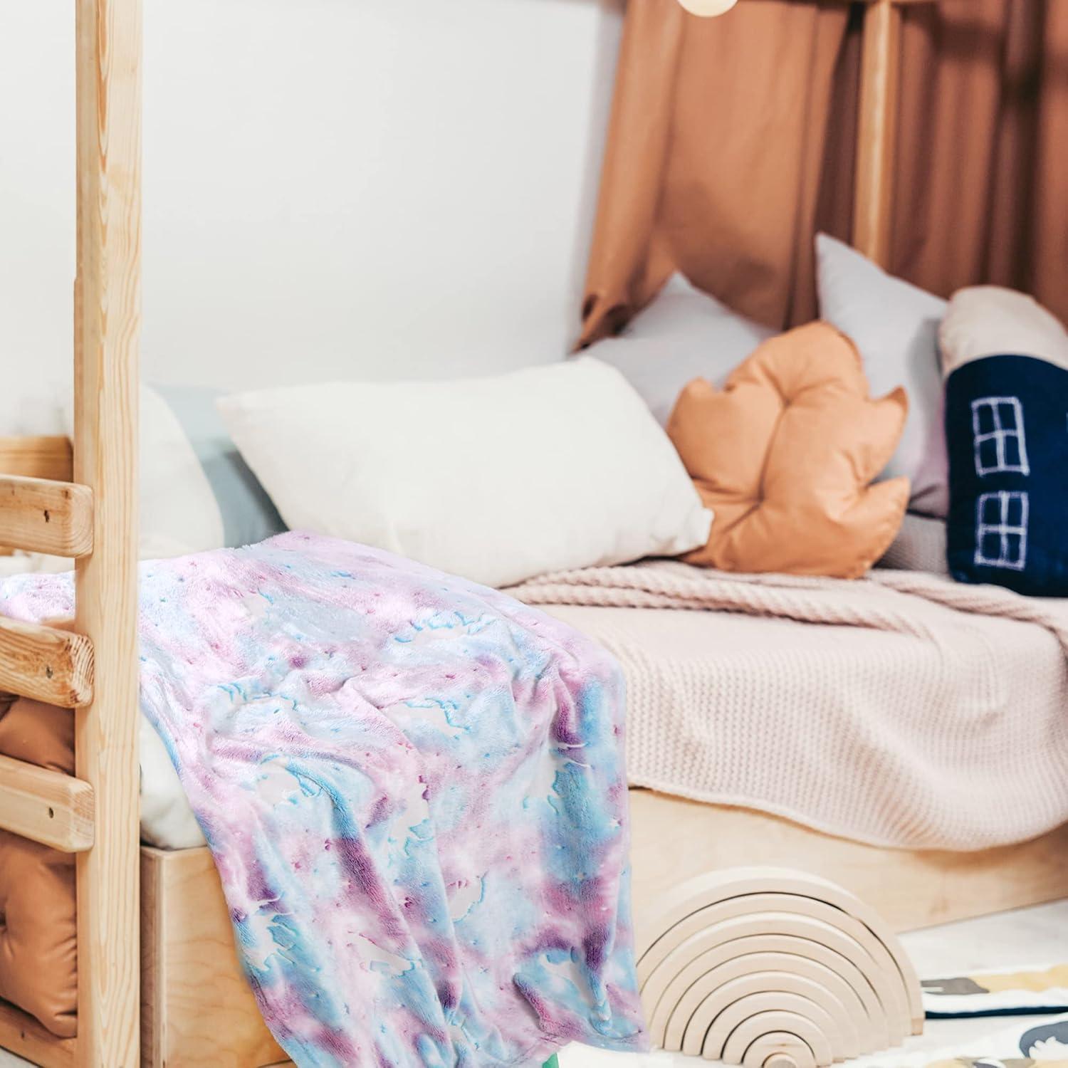 Manta Unicornio Brillante SALIMAH 152x127 cm Suave