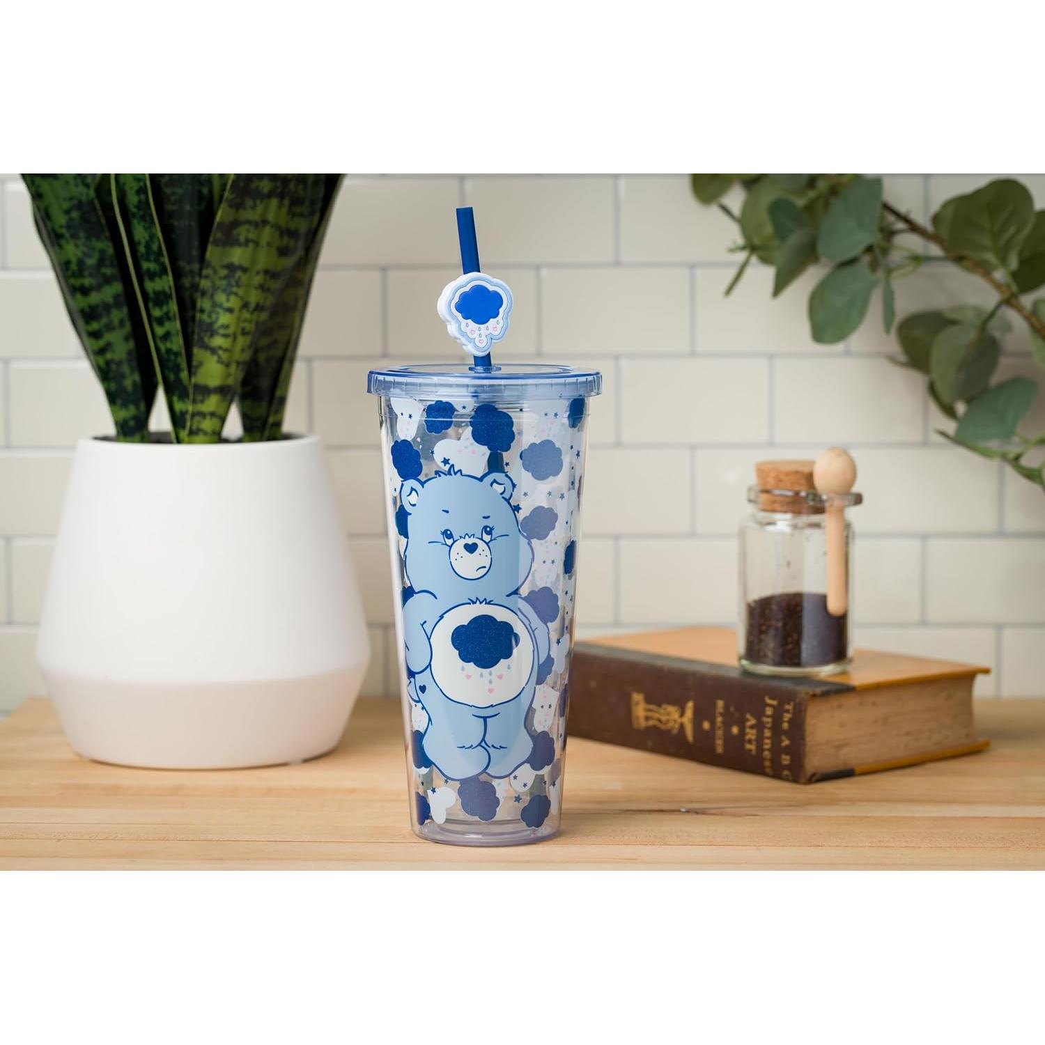 Taza Fría Silver Buffalo Grumpy Bear 710 ml con Popote