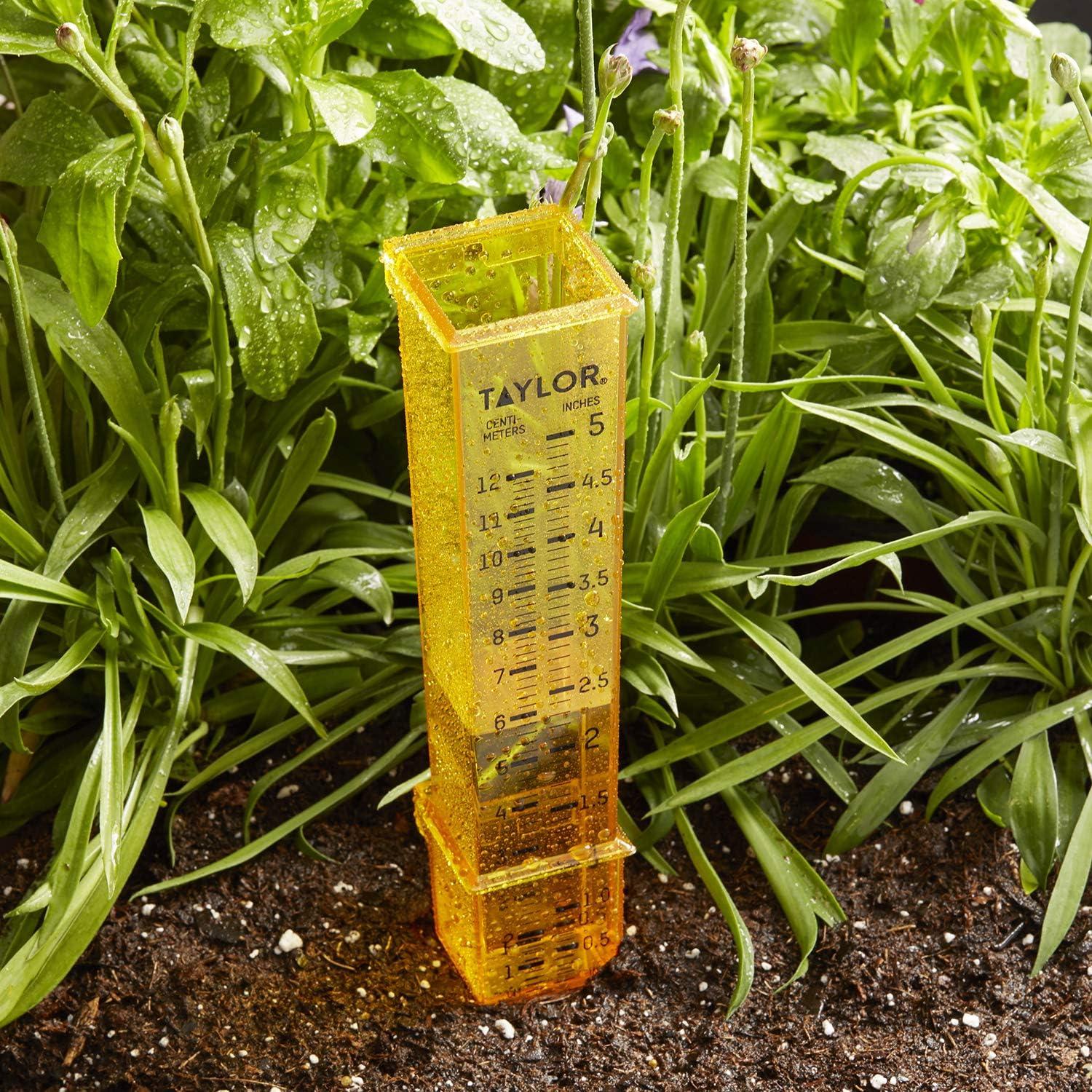 Medidor de Lluvia y Aspersor 2-en-1 Taylor 2715 Amarillo