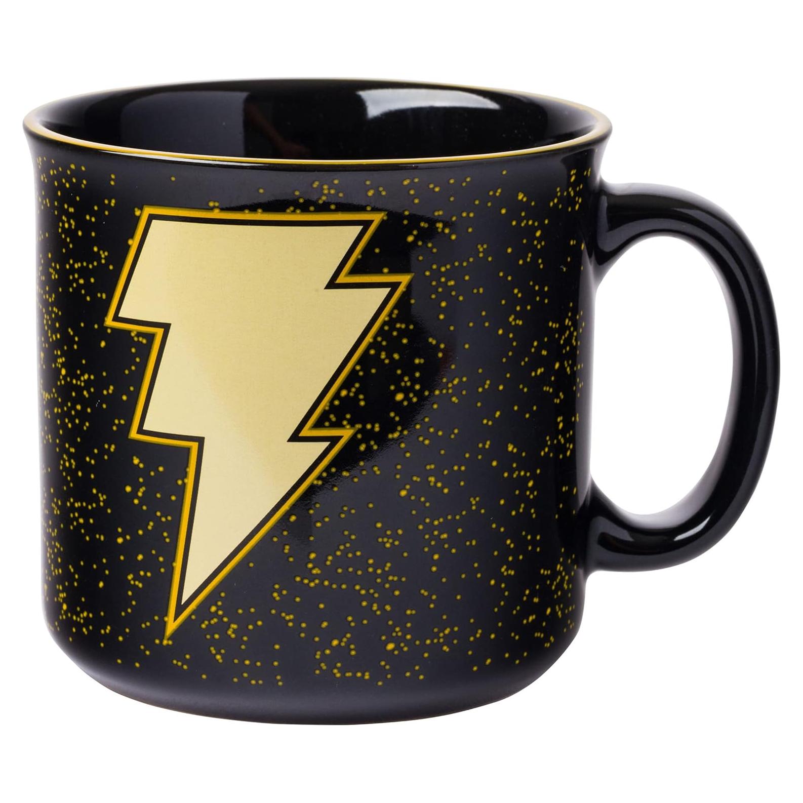 Taza Camper Cerámica Silver Buffalo Black Adam 600 ml