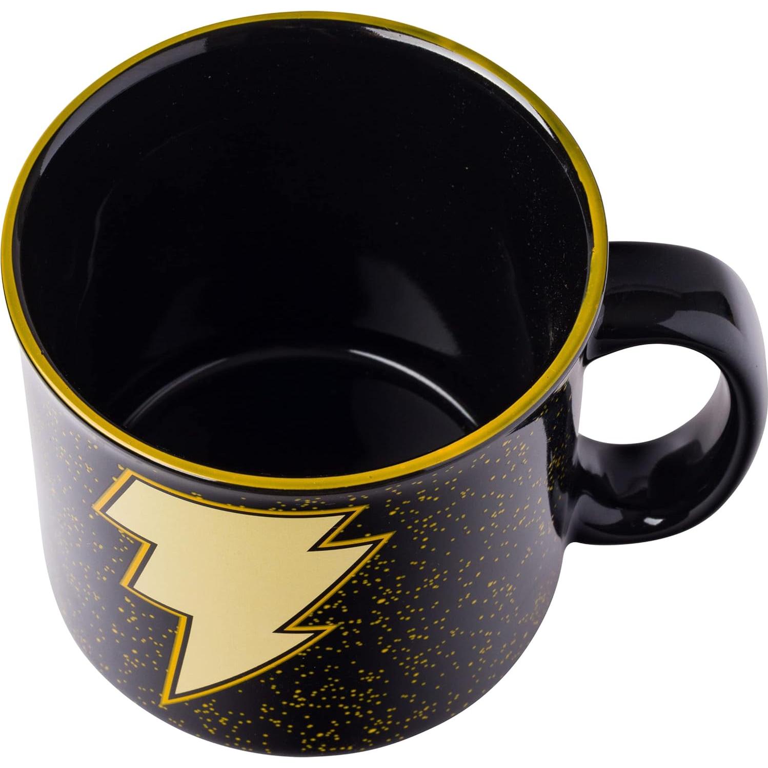 Taza Camper Cerámica Silver Buffalo Black Adam 600 ml