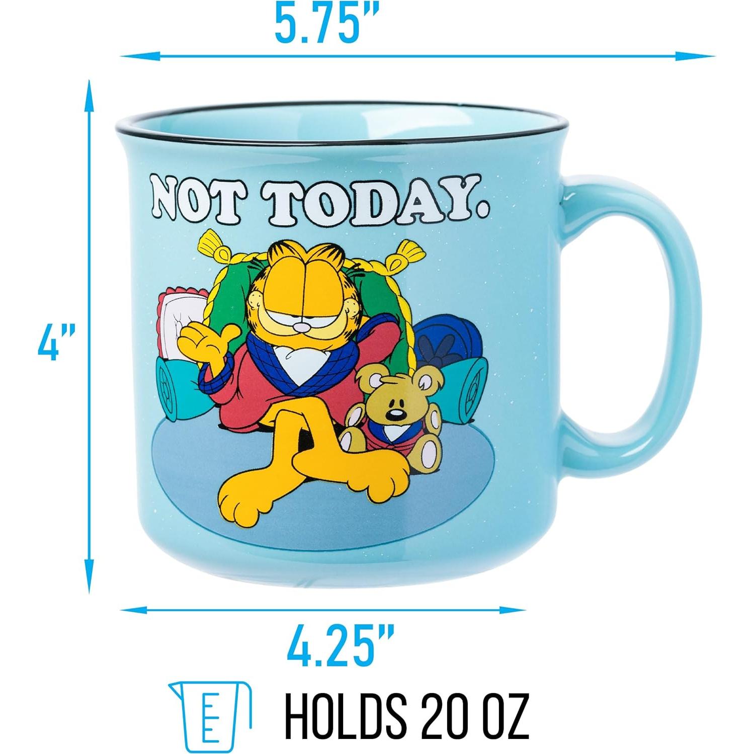 Taza Camper Cerámica Silver Buffalo Garfield 591 ml