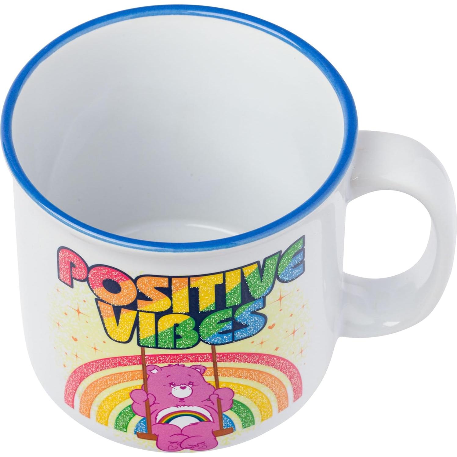 Taza Cerámica Silver Buffalo Care Bears 591 ml Vibras Positivas