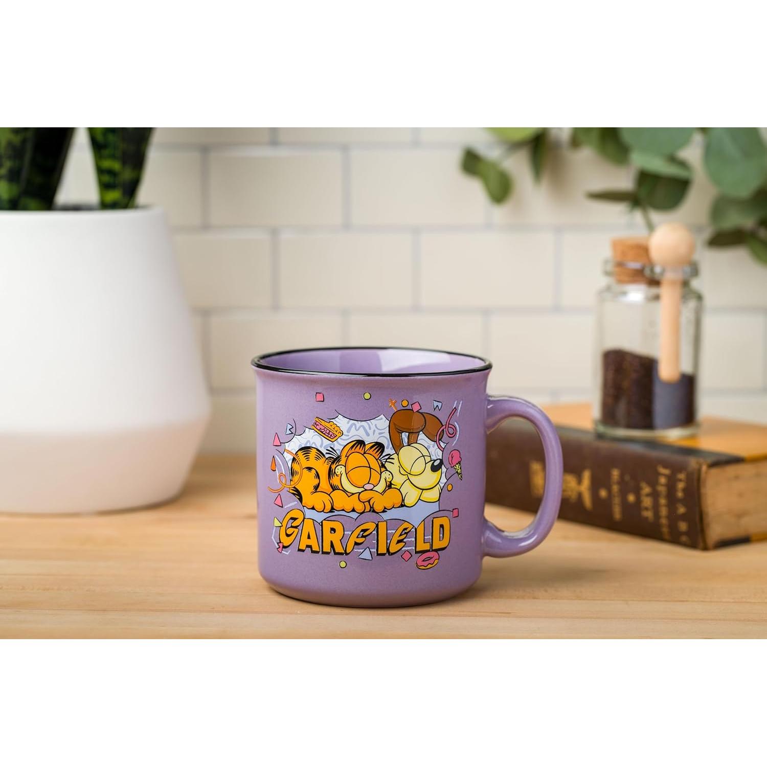 Taza Camper Cerámica Silver Buffalo Garfield y Odie 591ml