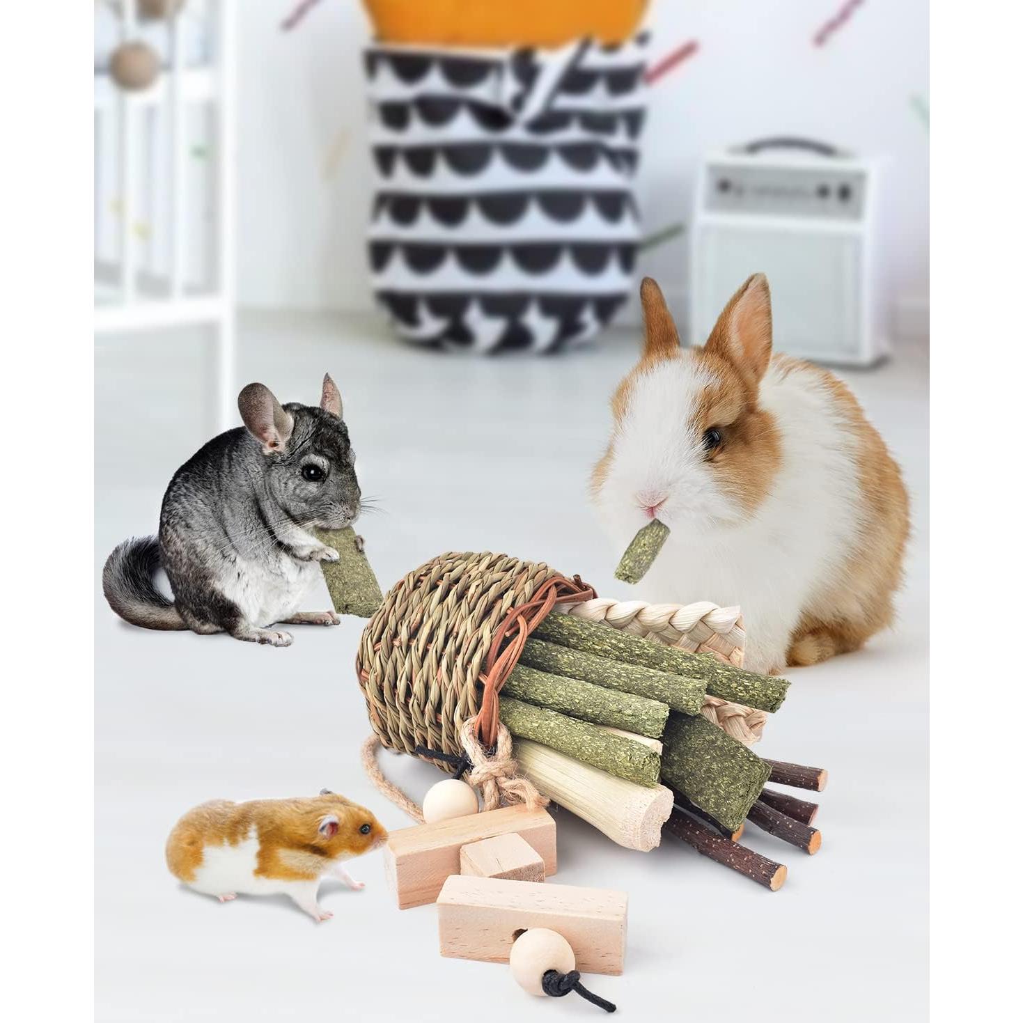 Juguete Masticable Bissap para Conejos y Chinchillas 7.6x8.9cm