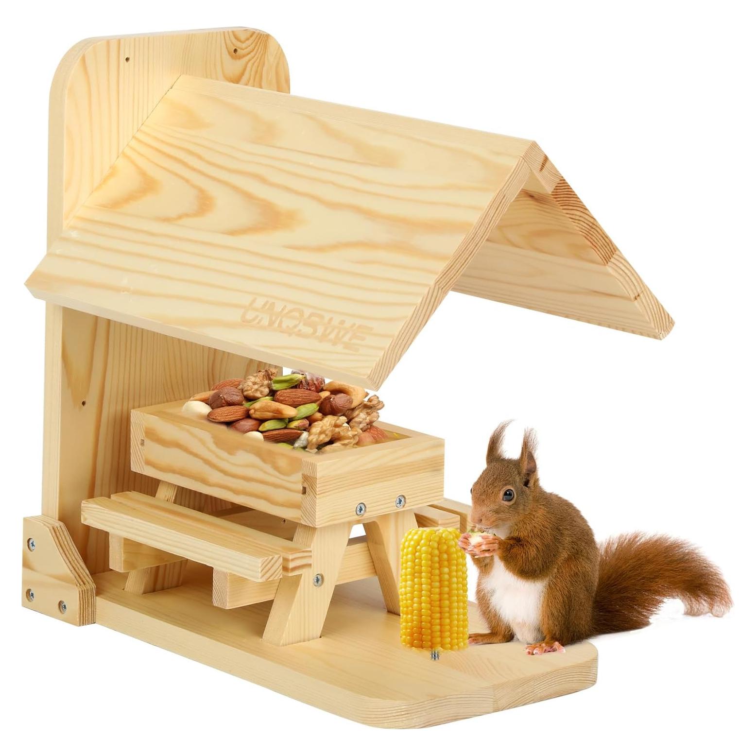 Comedero para Ardillas UNQBWE con Tejado y 2 Bancos 31x29 cm