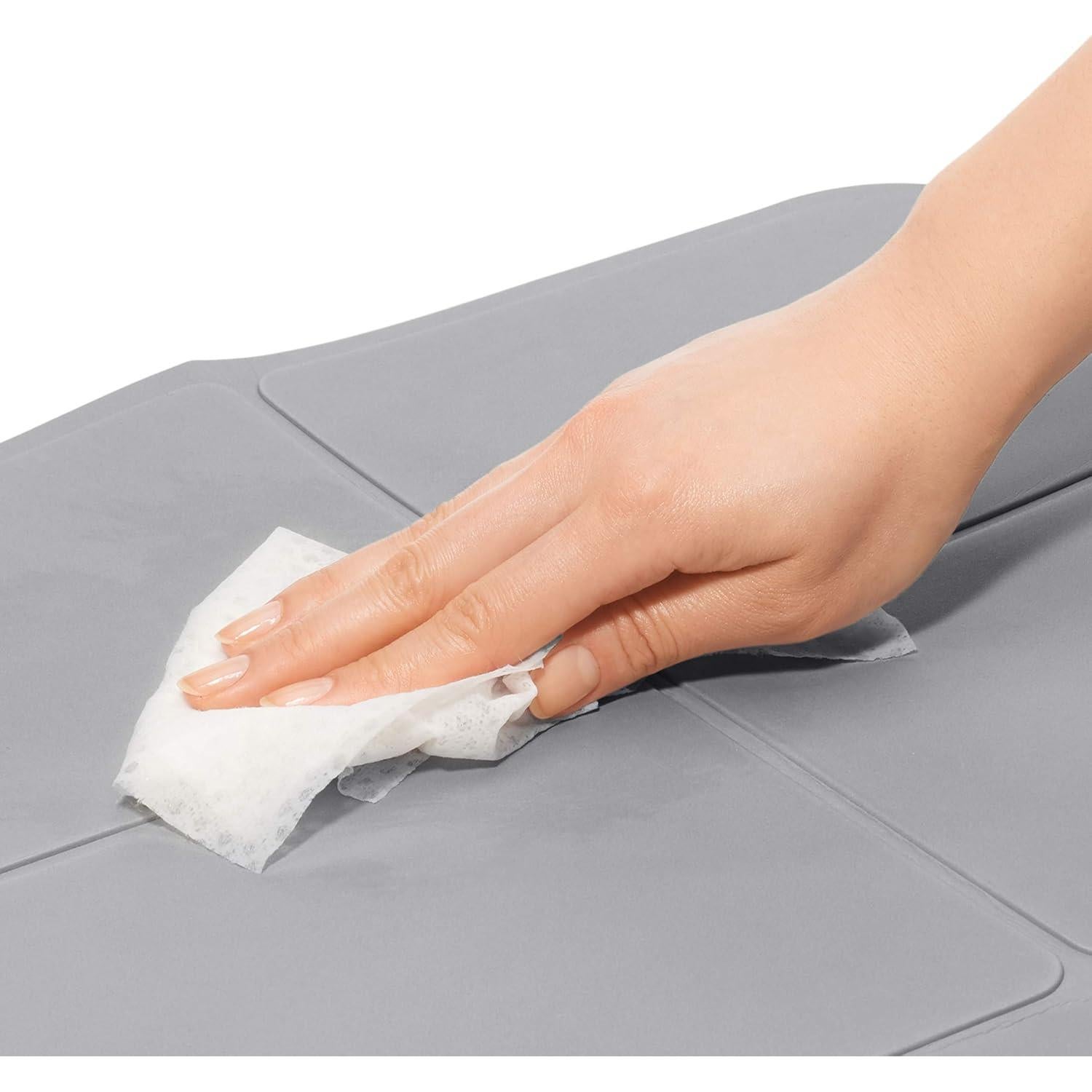 Cesta de Pañales OXO Tot con Cambiador Portátil 50.8x41.9cm