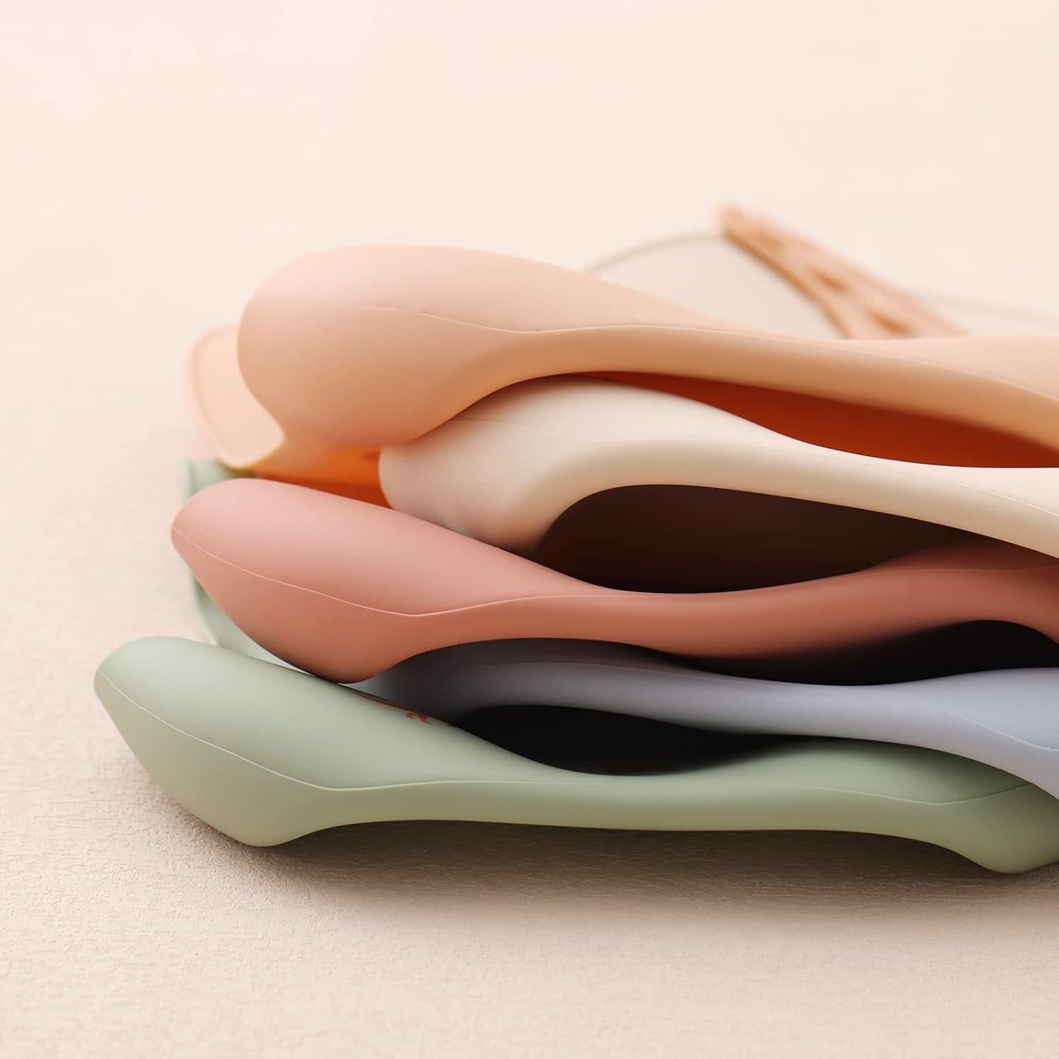 Baberos de Silicona ROCCED para Bebés - 2 Juegos Ajustables