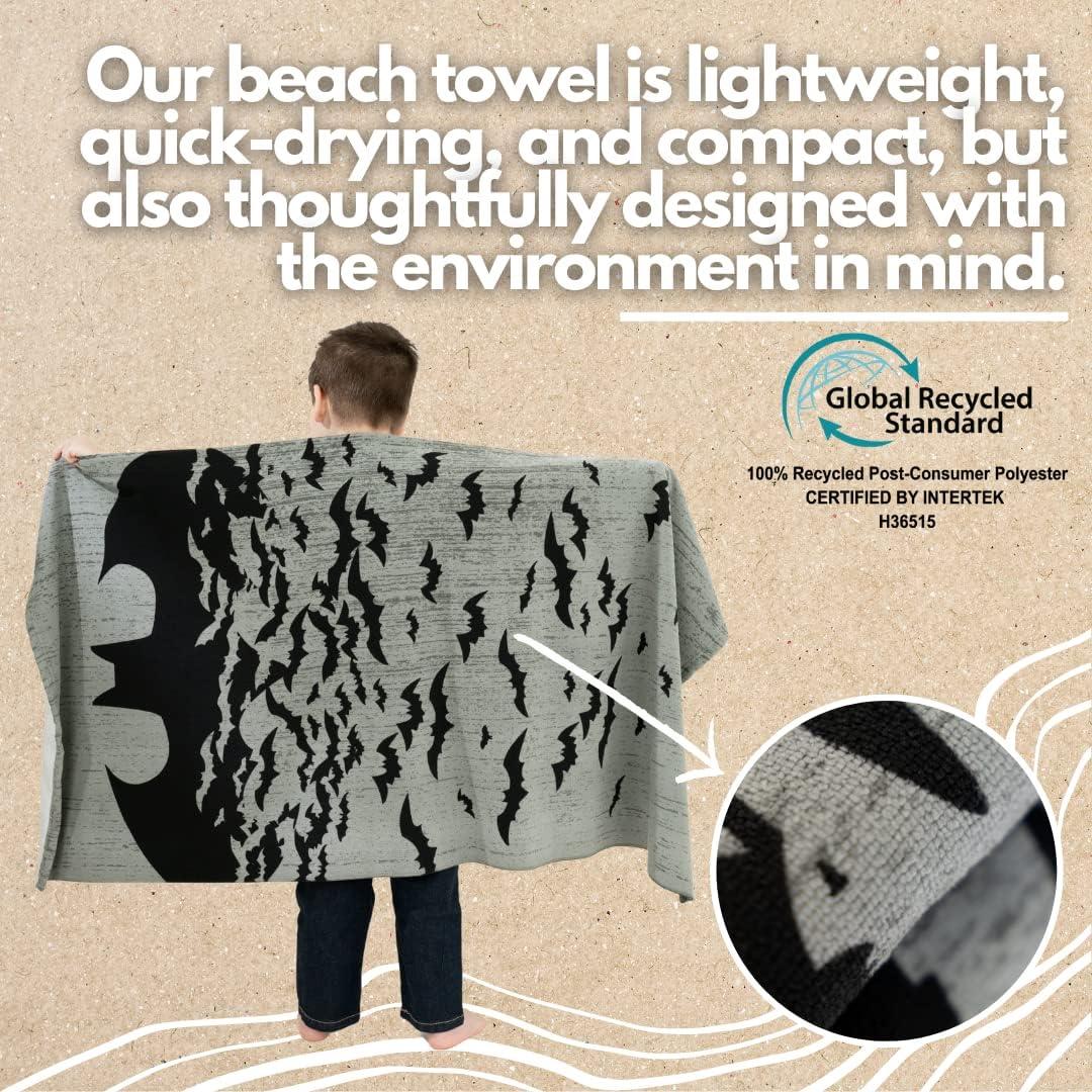 Toalla de Playa Franco Batman 147x71 cm 100% Reciclada