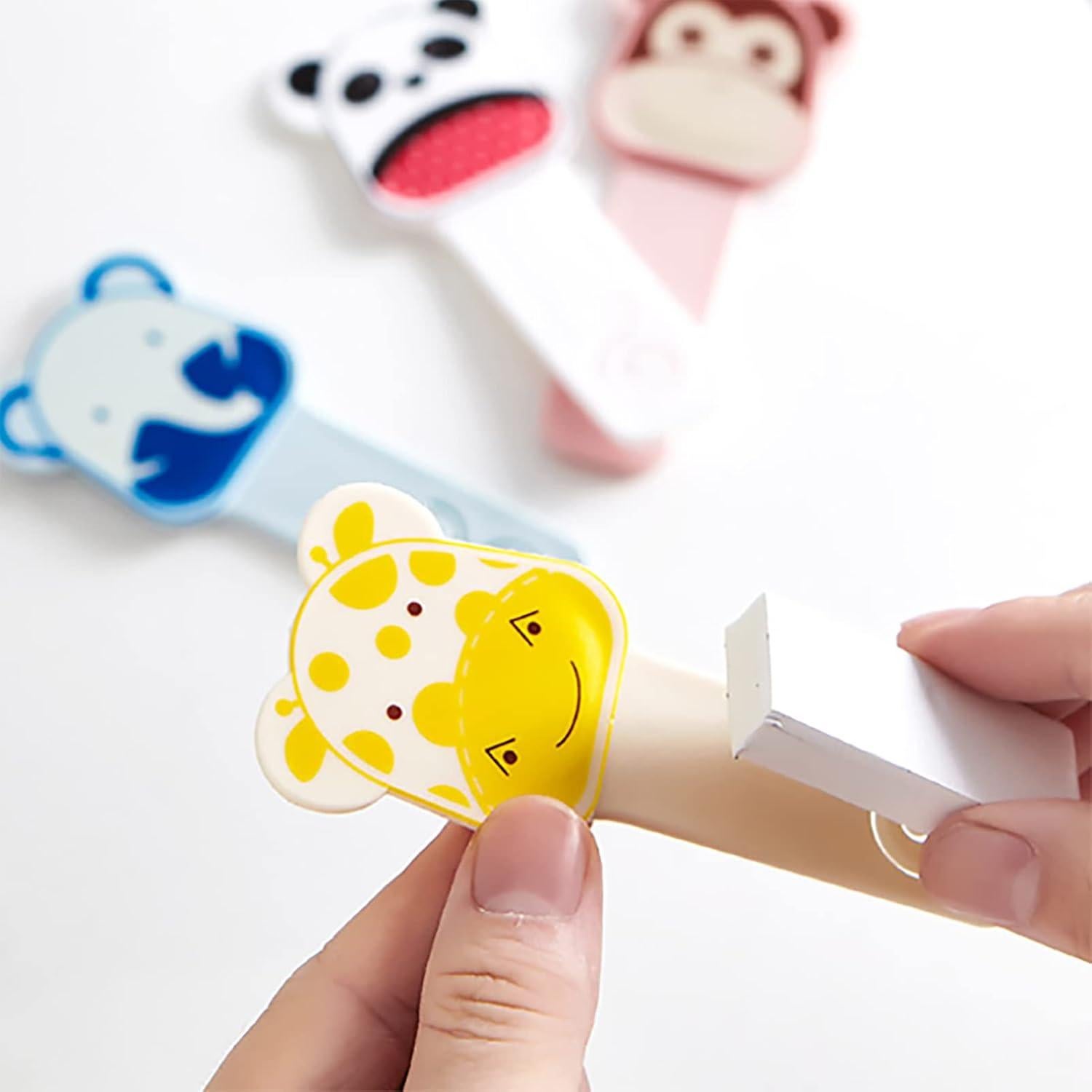 Elevador de Tapa de Inodoro UpTuoLi 4 Piezas Animales