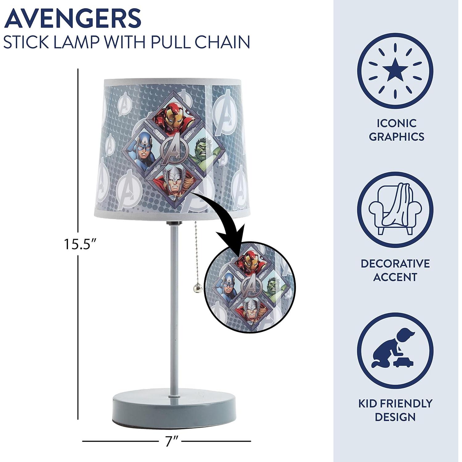 Lámpara de mesa Avengers Idea Nuova 39.37 cm con cadena