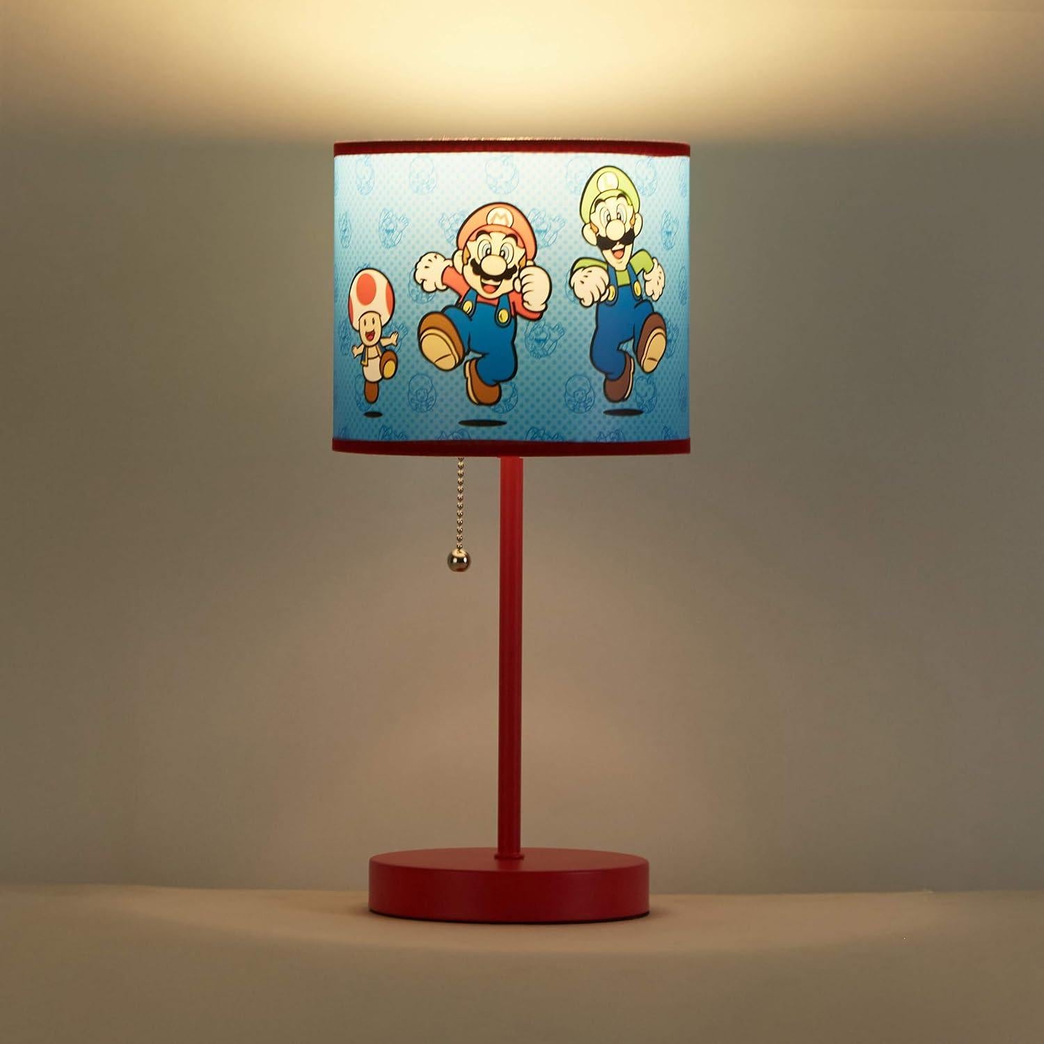 Lámpara de mesa Idea Nuova Super Mario 39.37 cm con cadena