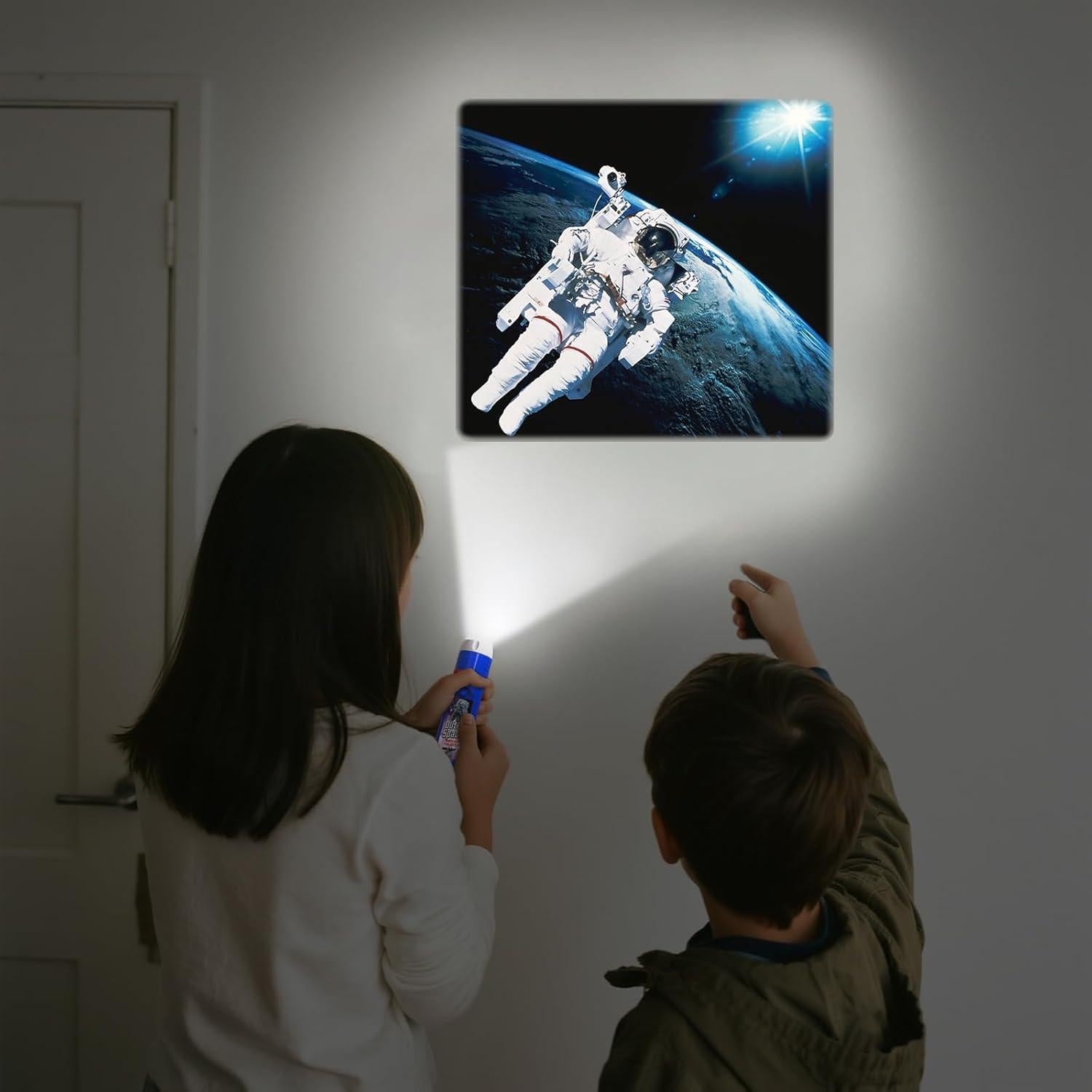 Linterna Proyector Espacio Exterior ZHIJIE 24 Imágenes 3-7 Años