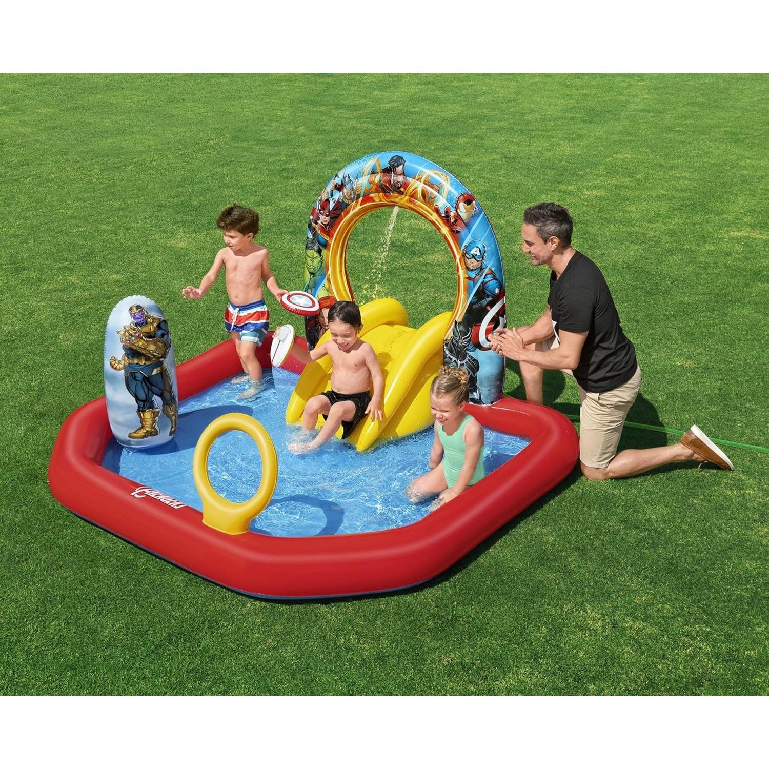 Centro de Juego Inflable de Agua Bestway Avengers 2.1m x 2m