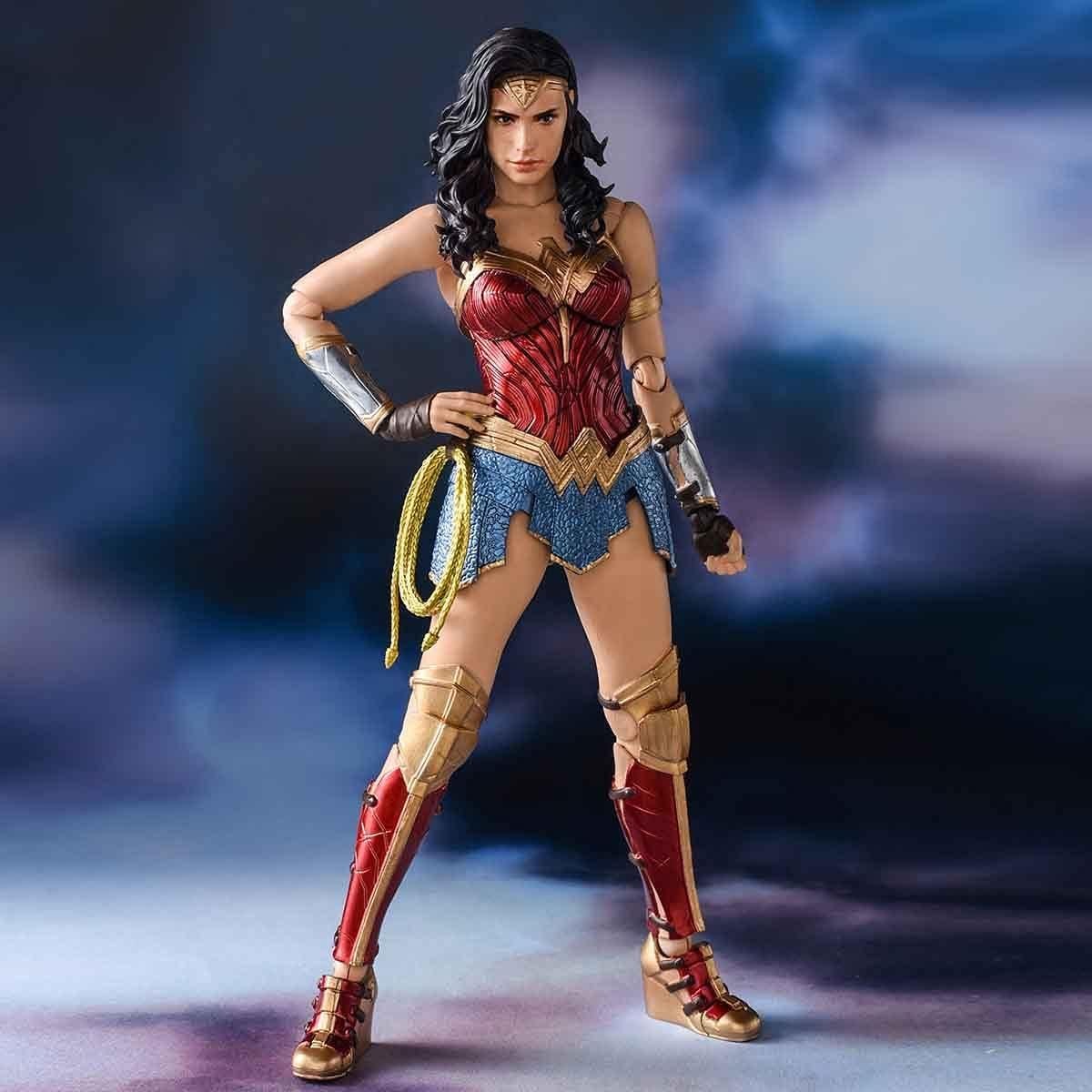 Figura de Acción Mujer Maravilla S.H. Figuarts Bandai 15.2 cm