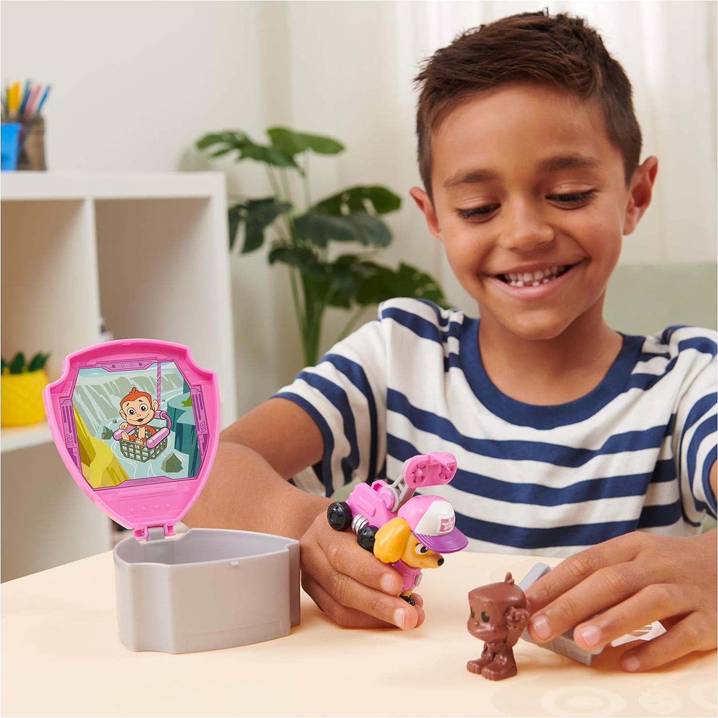 Figura de Acción PAW Patrol Skye con Dron y Mando