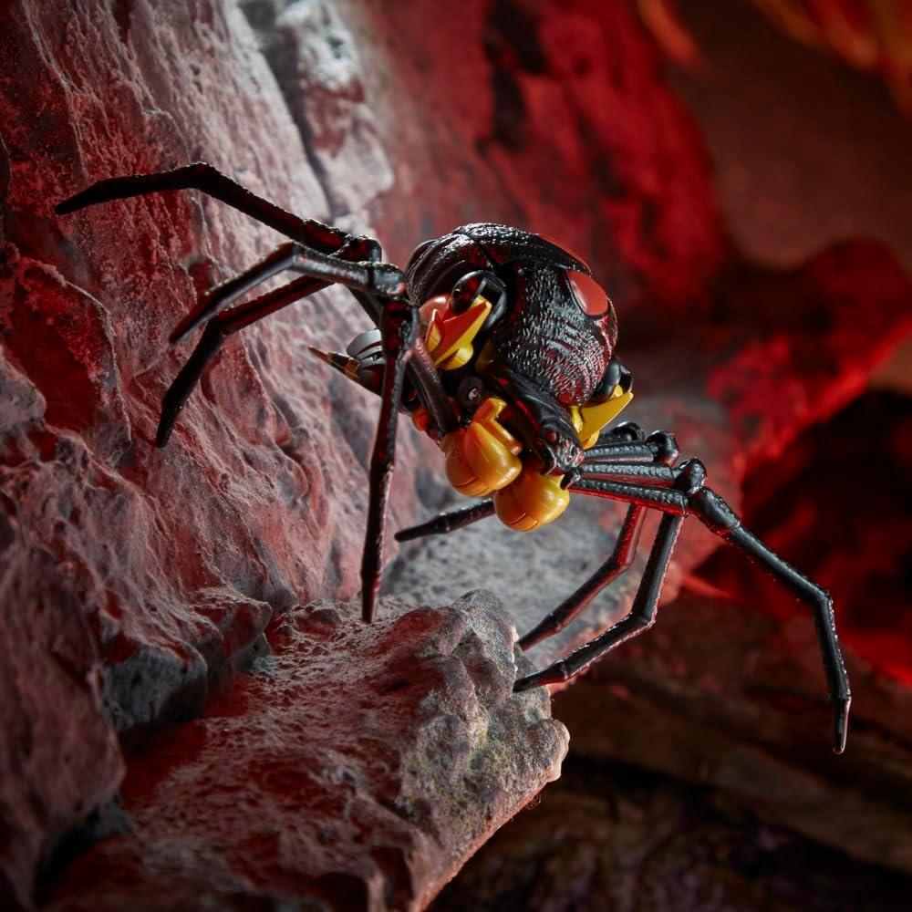 Figurita de Acción Blackarachnia Transformers Kingdom 14 cm