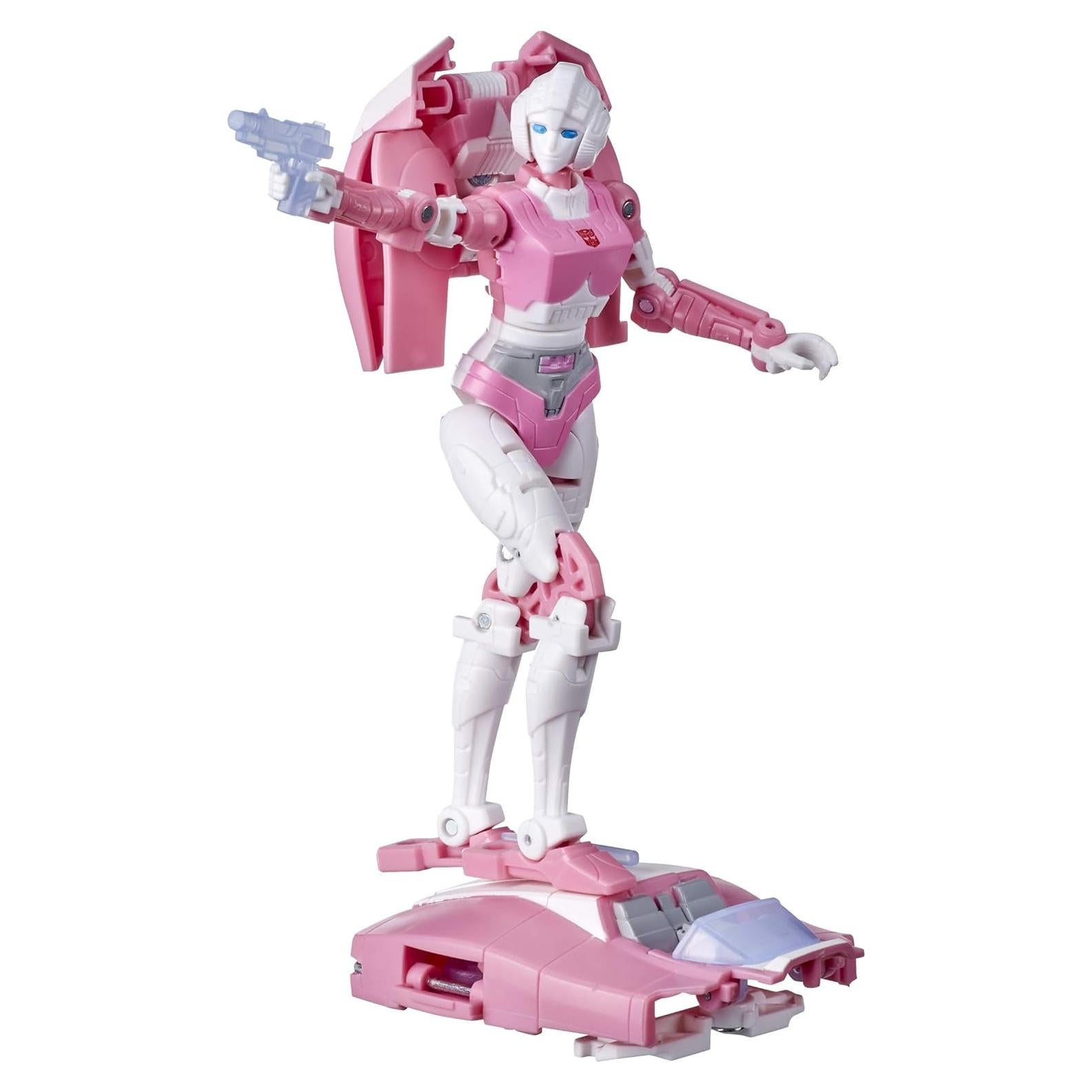 Figura de Acción Arcee Transformers Generaciones 14 cm