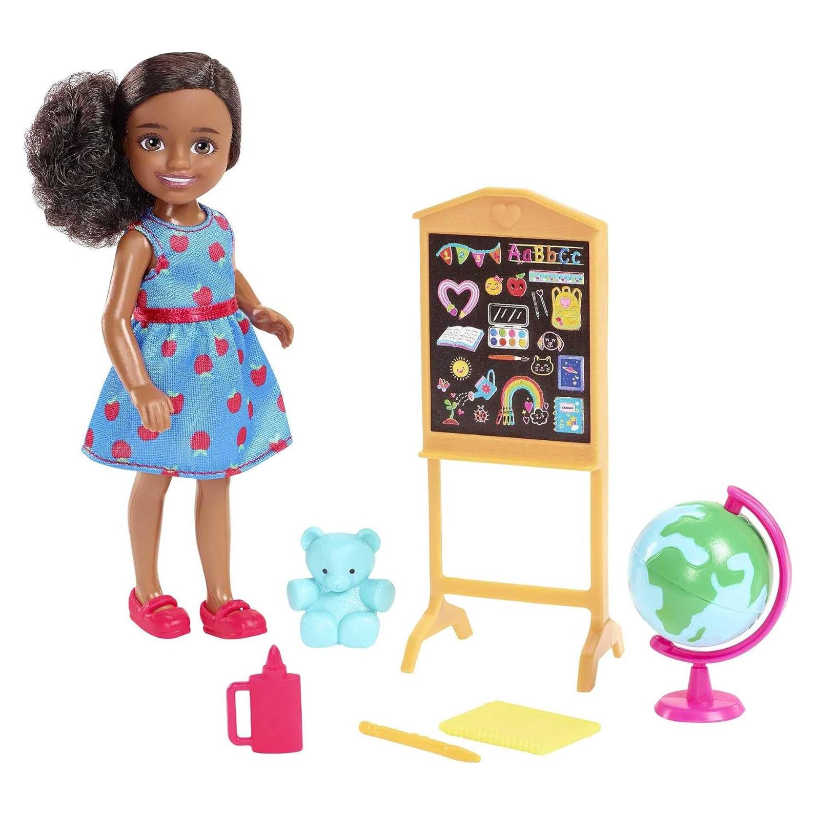 Muñeca Barbie Real Petite con Cabello Lavanda y Falda Mariposas