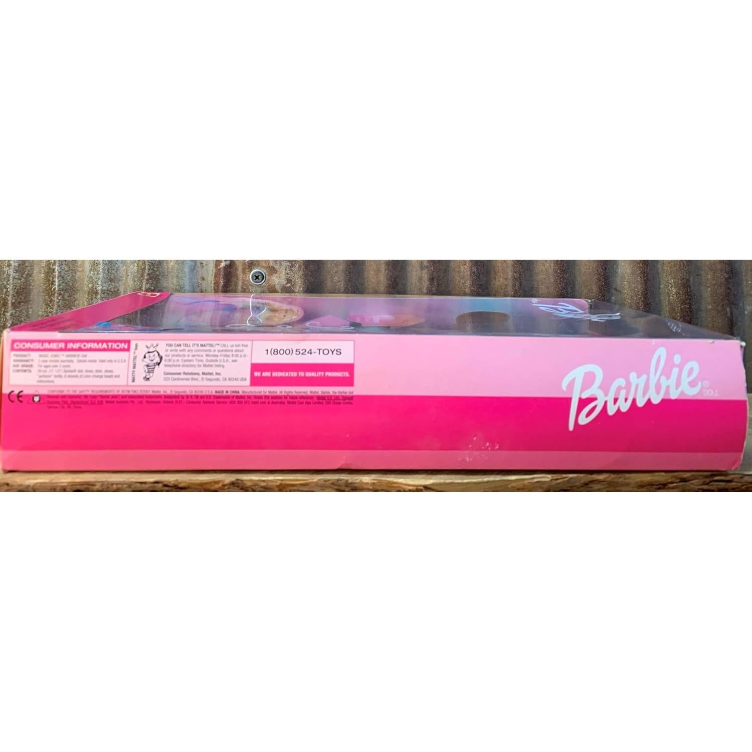 Muñeca Barbie Joyas Mágicas Mattel 32.5x17x6.4cm