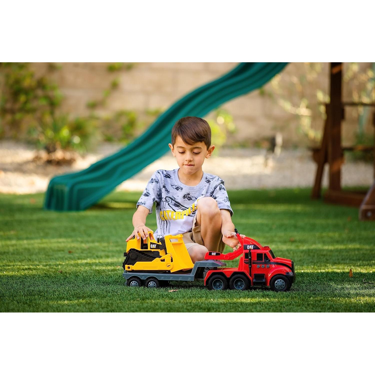 Camión Semirremolque CAT con Bulldozer y Sonidos 63.5 cm