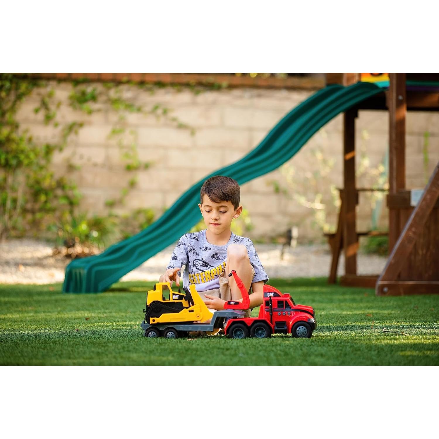 Camión Semirremolque CAT con Bulldozer y Sonidos 63.5 cm