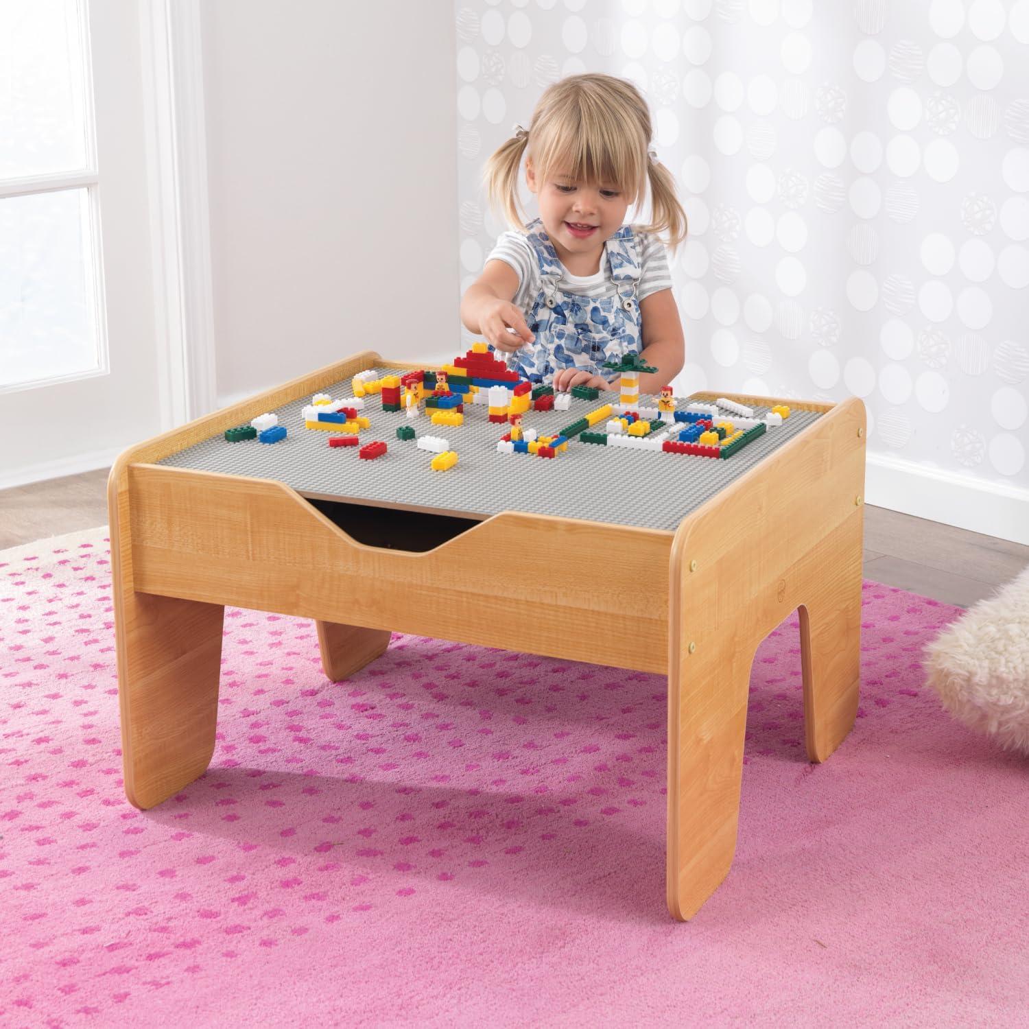 Mesa de Actividades Reversible KidKraft con 195 Ladrillos - Gris y Natural