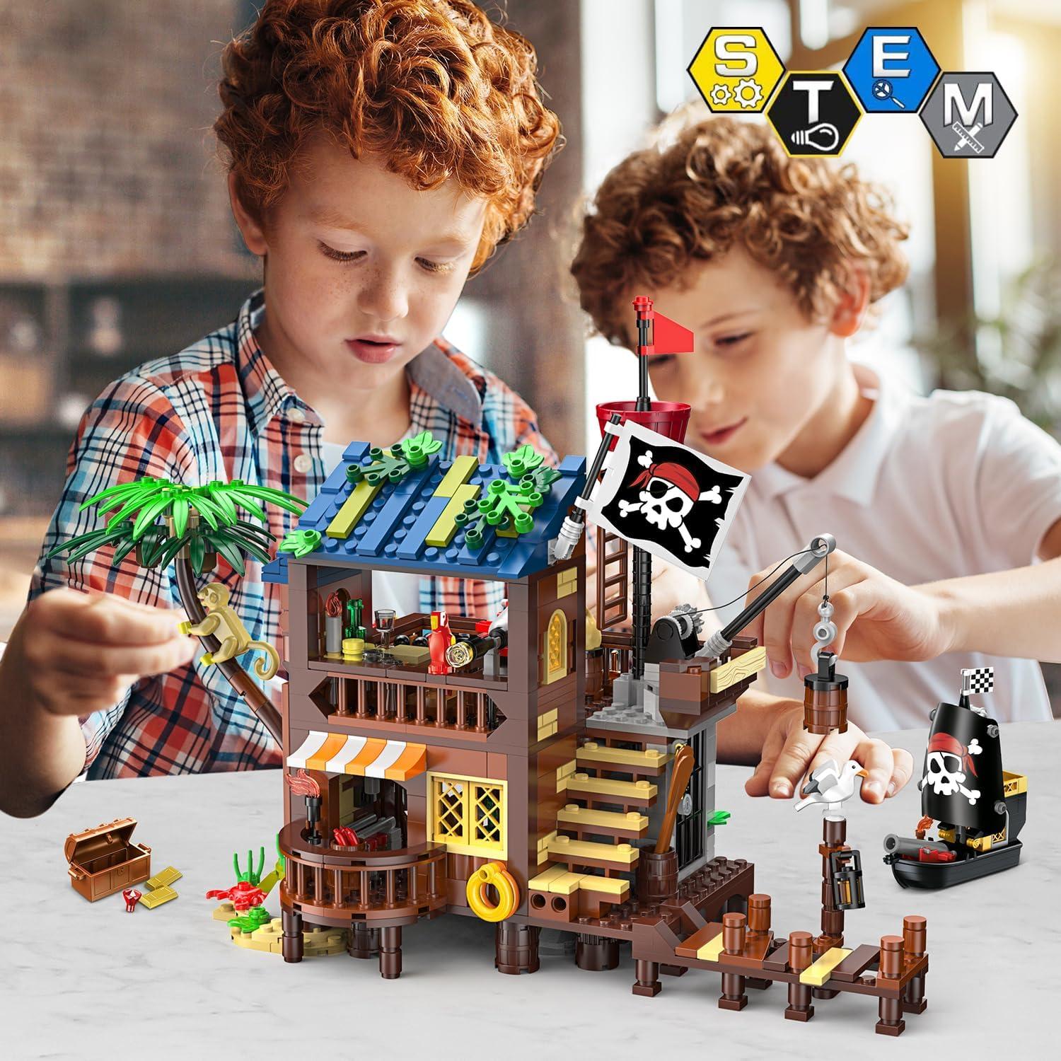Juego de Construcción Casa Pirata CUBIMANA 781 Piezas LED
