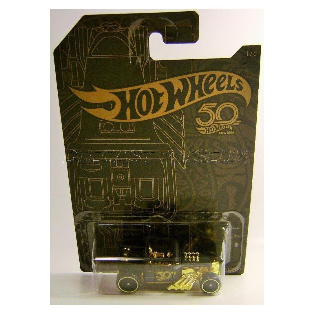 Hot Wheels Bone Shaker 50 Aniversario Escala 1:64 Negro/Dorado
