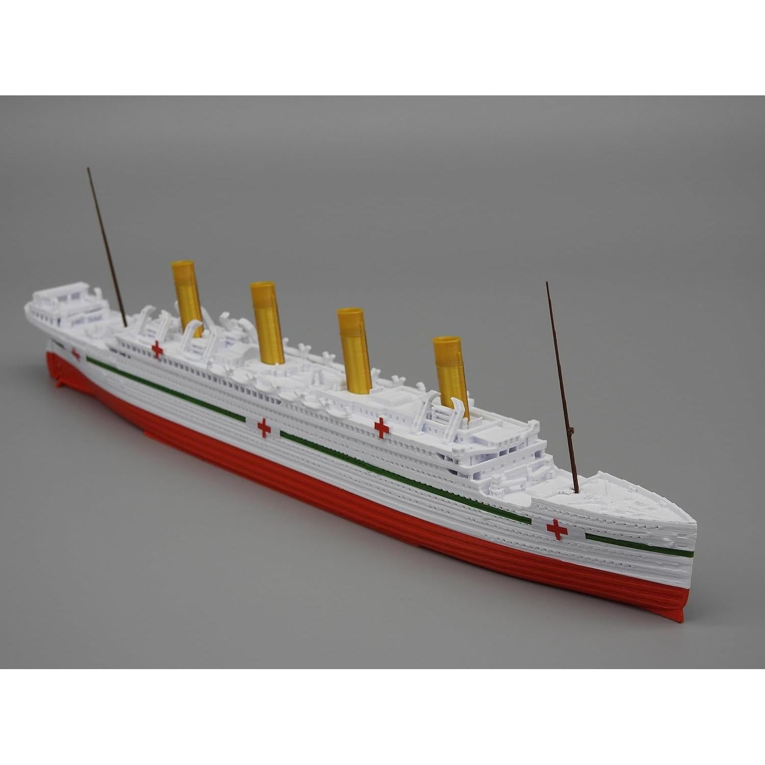 Modelo de barco Titanic HMHS BRITANNIC 30.48 cm TheRoller3d