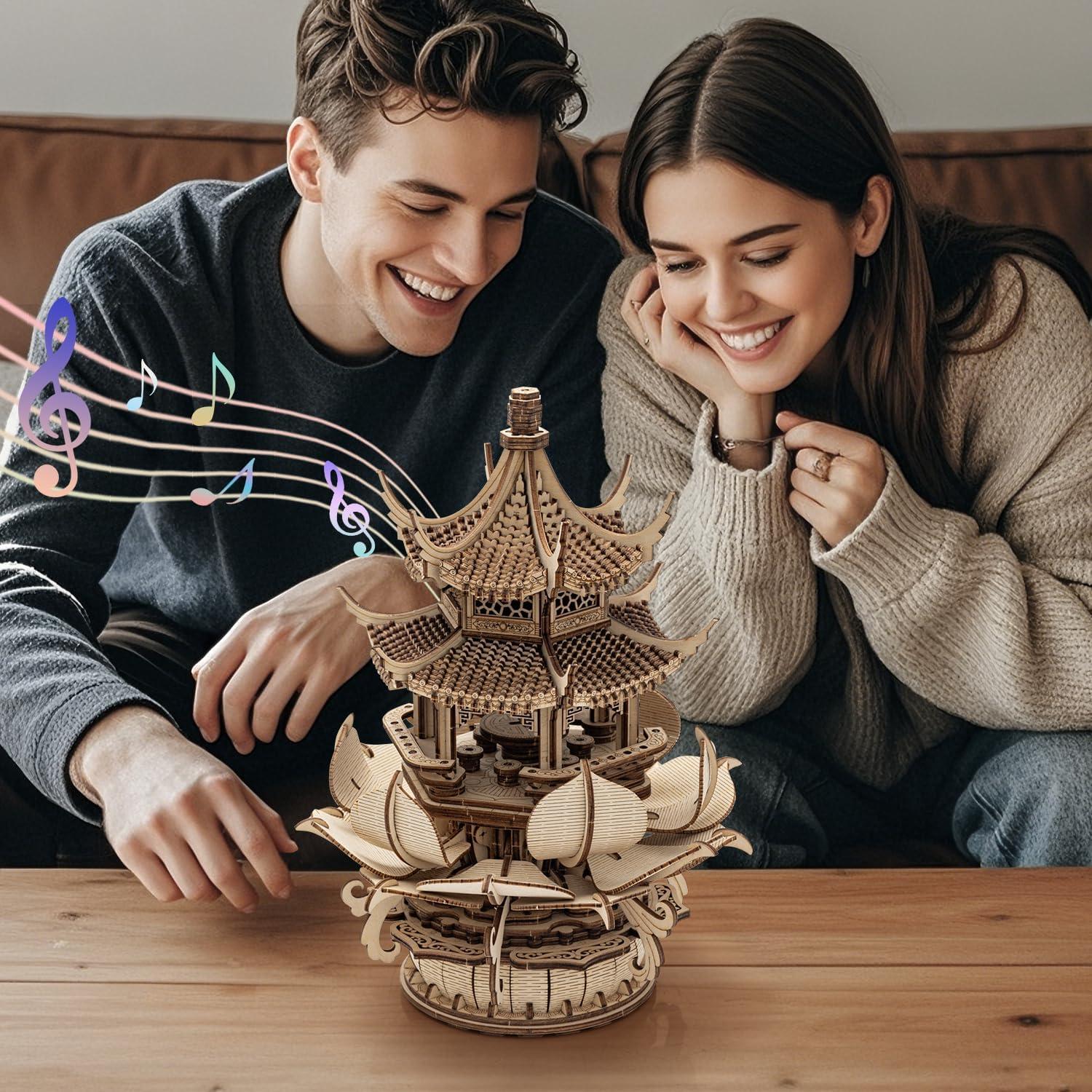 Rompecabezas 3D RUIFAM de madera con música y 619 piezas