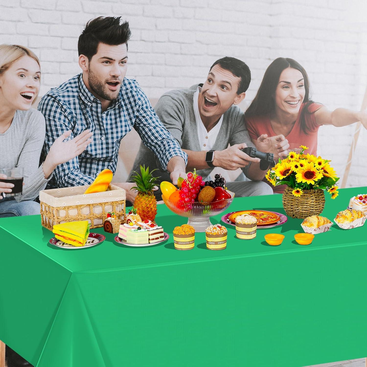 Mantel desechable de plástico YIDAKO 3 piezas 137x274 cm